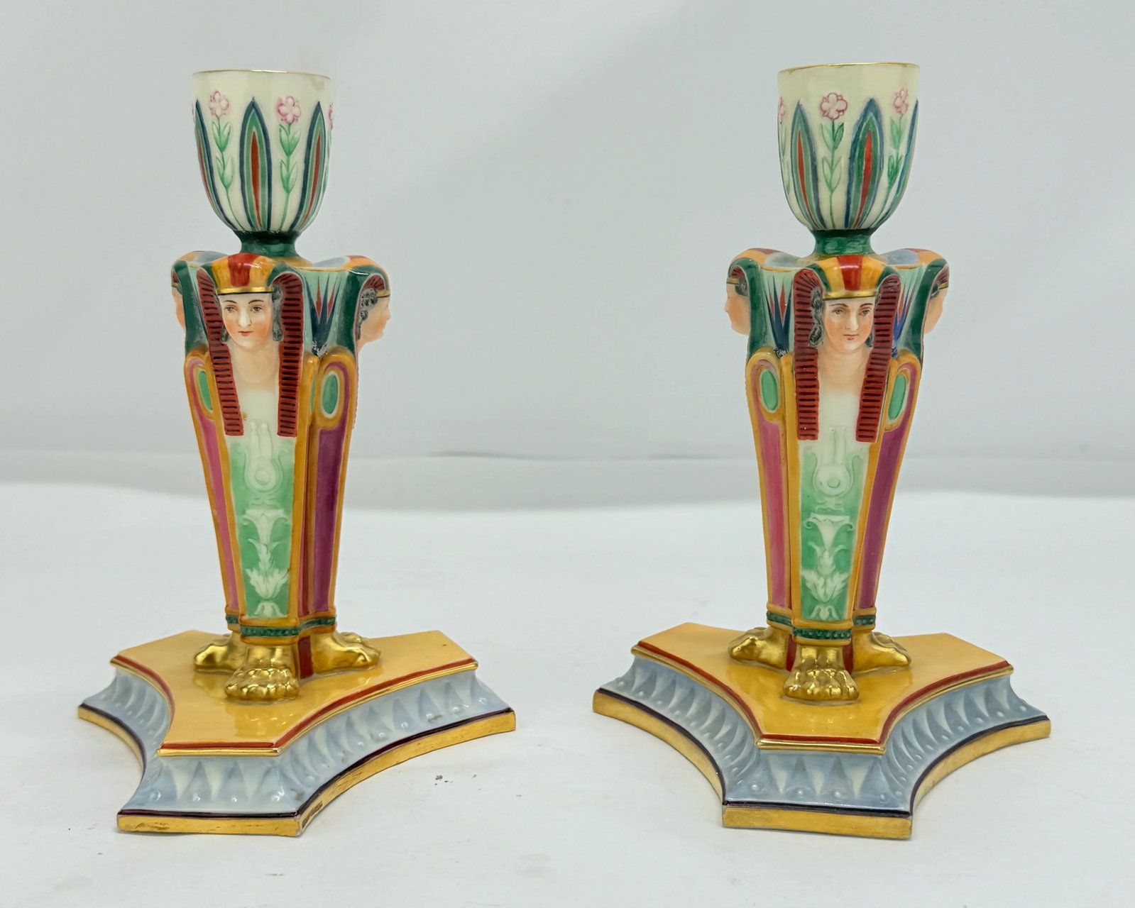 Kerr & Binns Worcester Porcelain Egyptian Revival Candlesticks, Circa 1852-1862 - 5