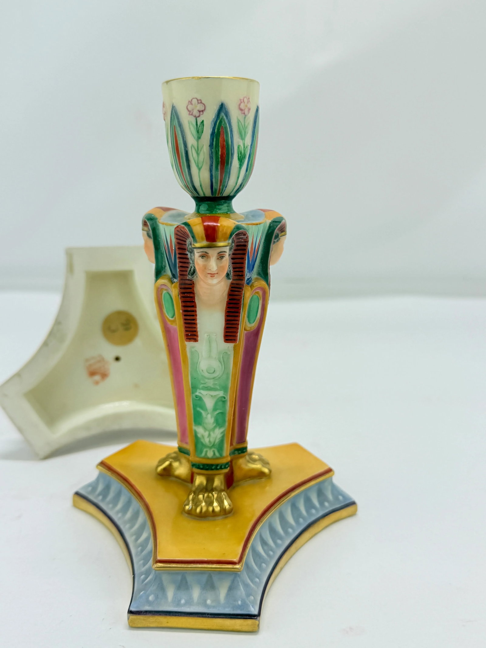 Kerr & Binns Worcester Porcelain Egyptian Revival Candlesticks, Circa 1852-1862 - 9