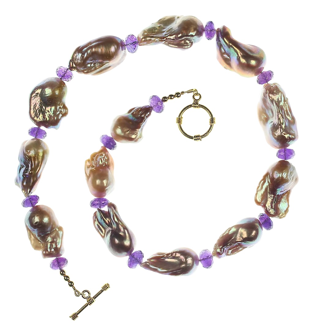 Elegant 18 Inch Natural Color Baroque Pearl Necklace: Elegant Natural Baroque Pearl & Amethyst Necklace This exquisite necklace showcases the beauty of natural color baroque pearls in rich hues of purple and gold, accented by genuine amethyst rondelle