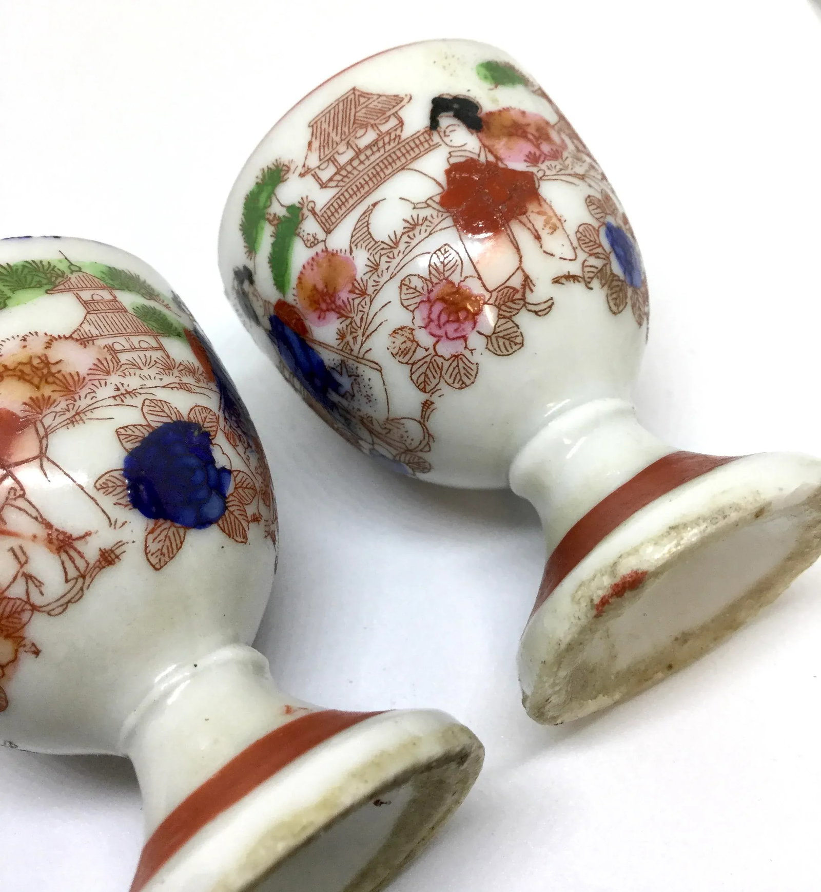 Late 19th Century Polychrome Japanese Meiji Period Kutani Sake Cups a - a Pair - 6