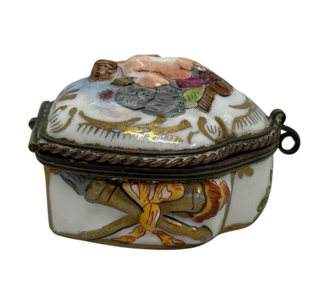Late 19th Century Capodimonte Porcelain Hand-Painted Pentagon Shape Trinket Box - 6