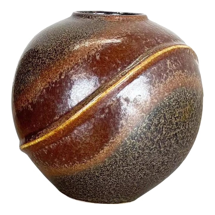 1970's Brutalist Pottery Orion Vase - Dumler & Breiden Germany: Founded in 1883 - Dumler & Braiden became one of the leading postwar modernist potteries. Specifically for bold geometric vases with textured "Fat Lava" glazes. This orb shaped vase was part of their 