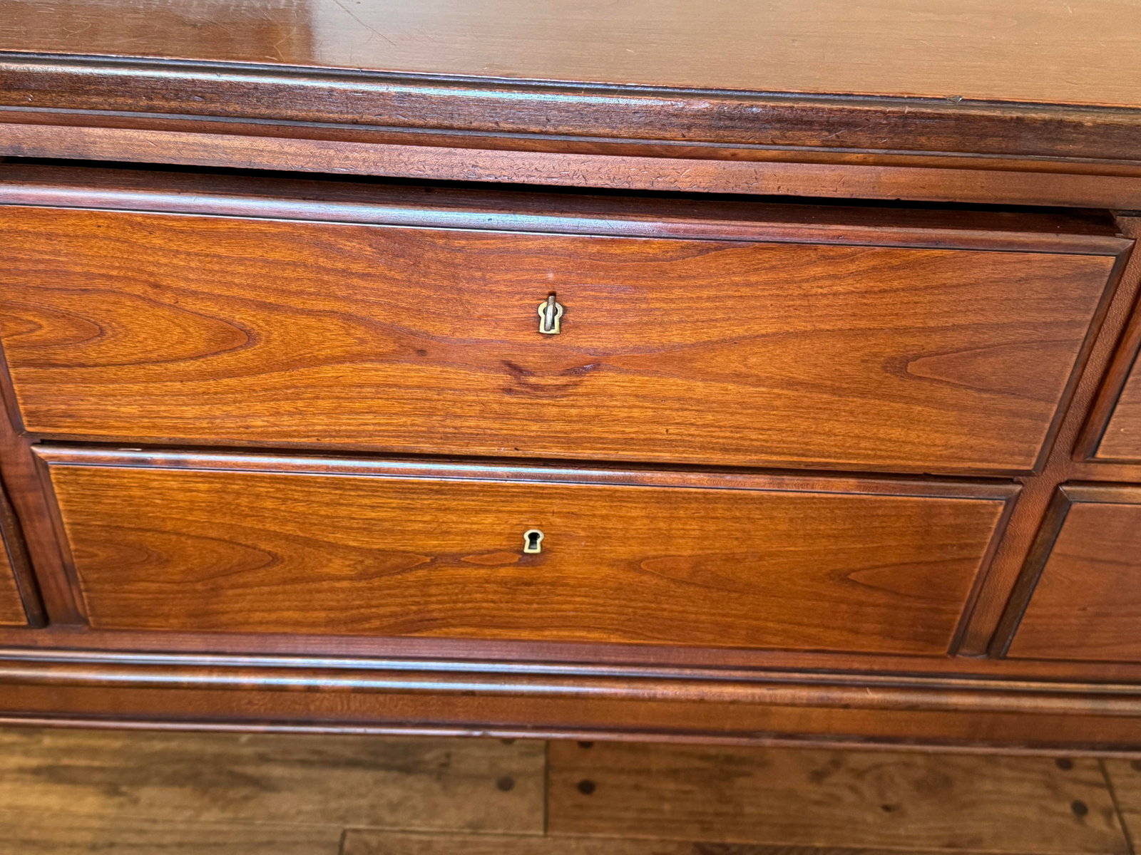 Antique English Mahogany Sideboard / Server, C. 1905 - 6 Drawers, 61'' W - 11