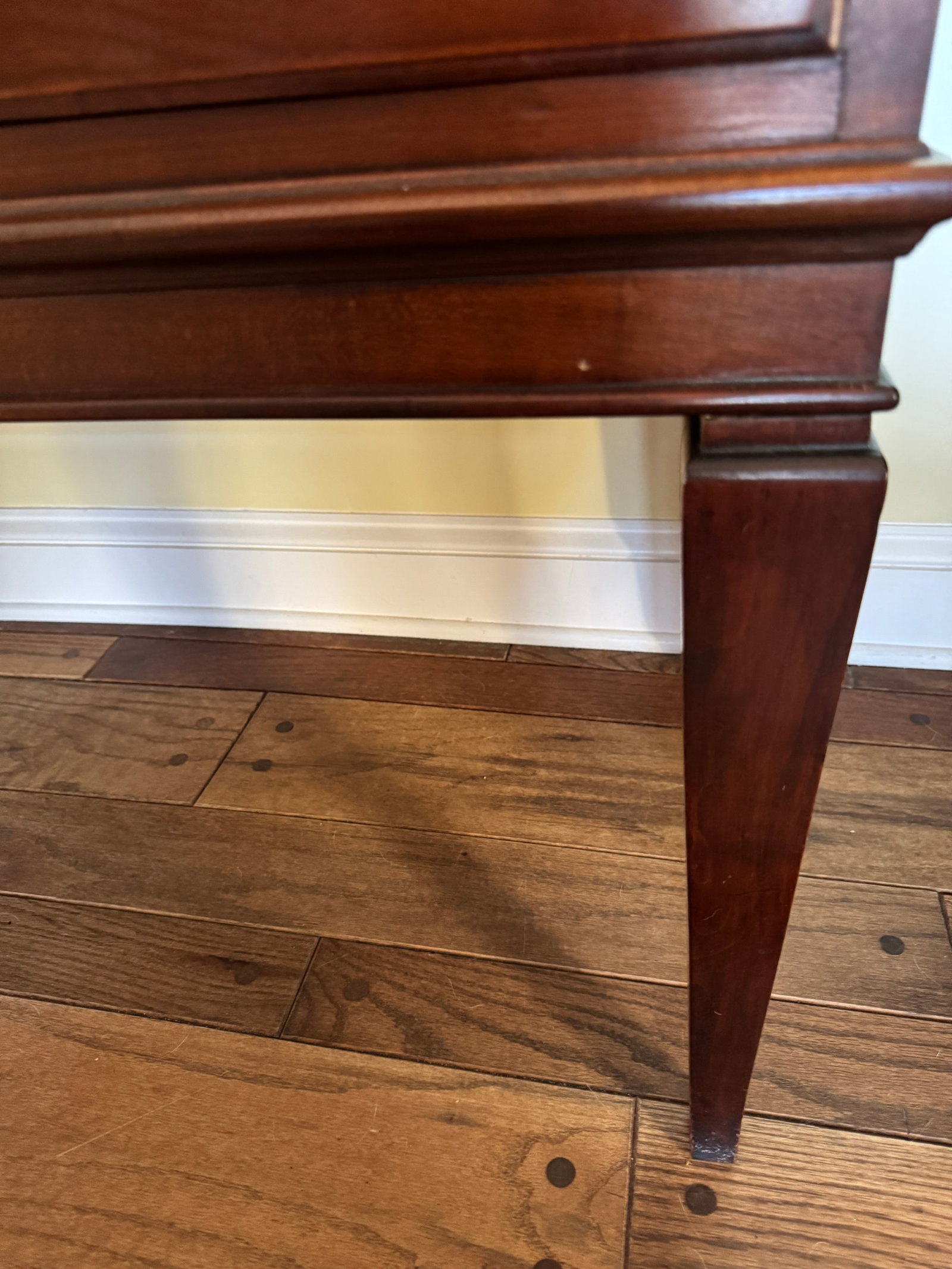 Antique English Mahogany Sideboard / Server, C. 1905 - 6 Drawers, 61'' W - 8