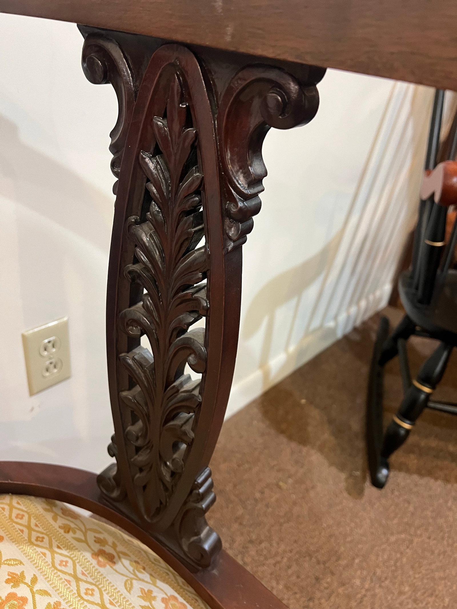 Chinese Mother of Pearl and Brass Inlay 19th Century Chair - 8