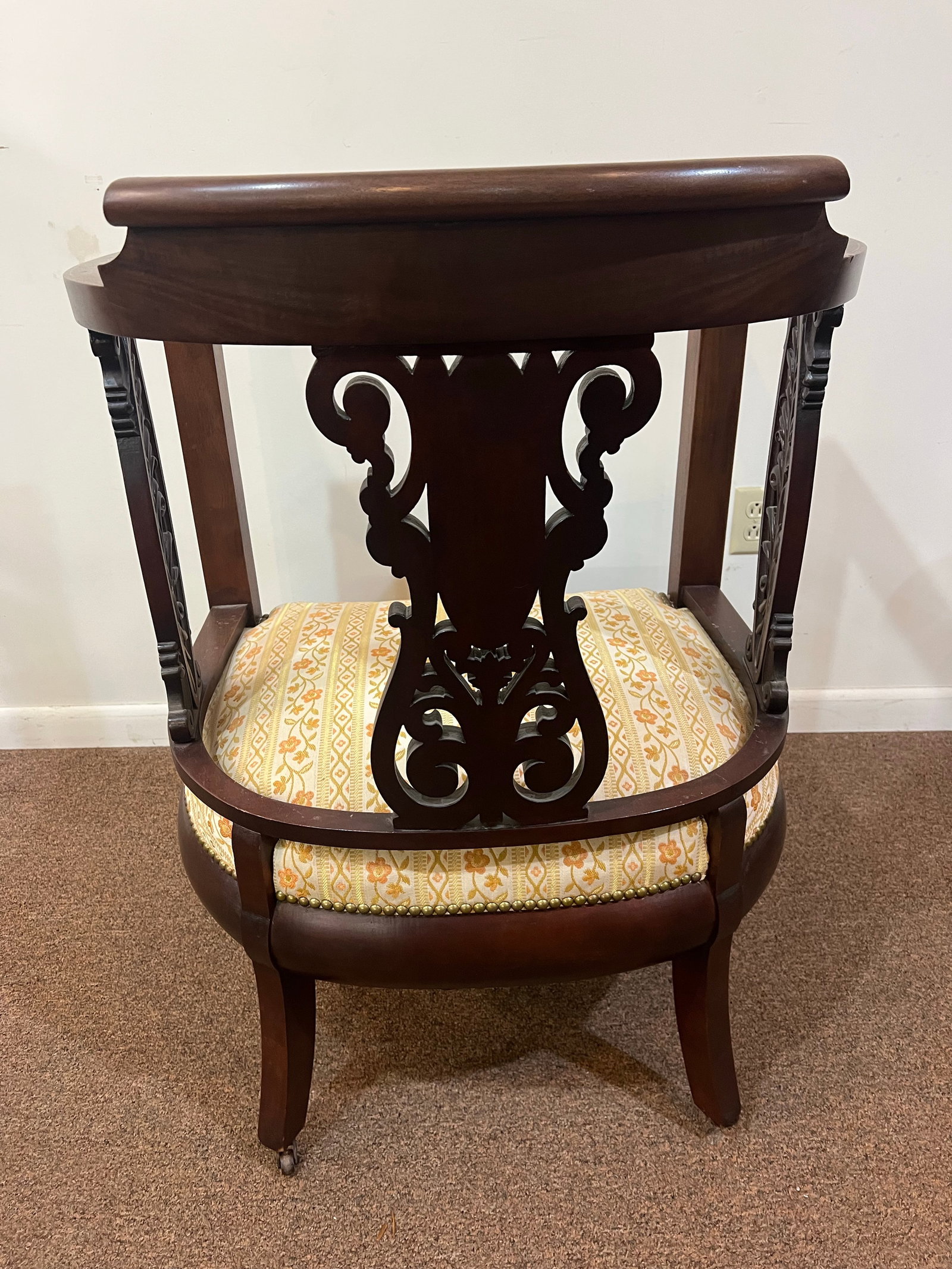 Chinese Mother of Pearl and Brass Inlay 19th Century Chair - 9