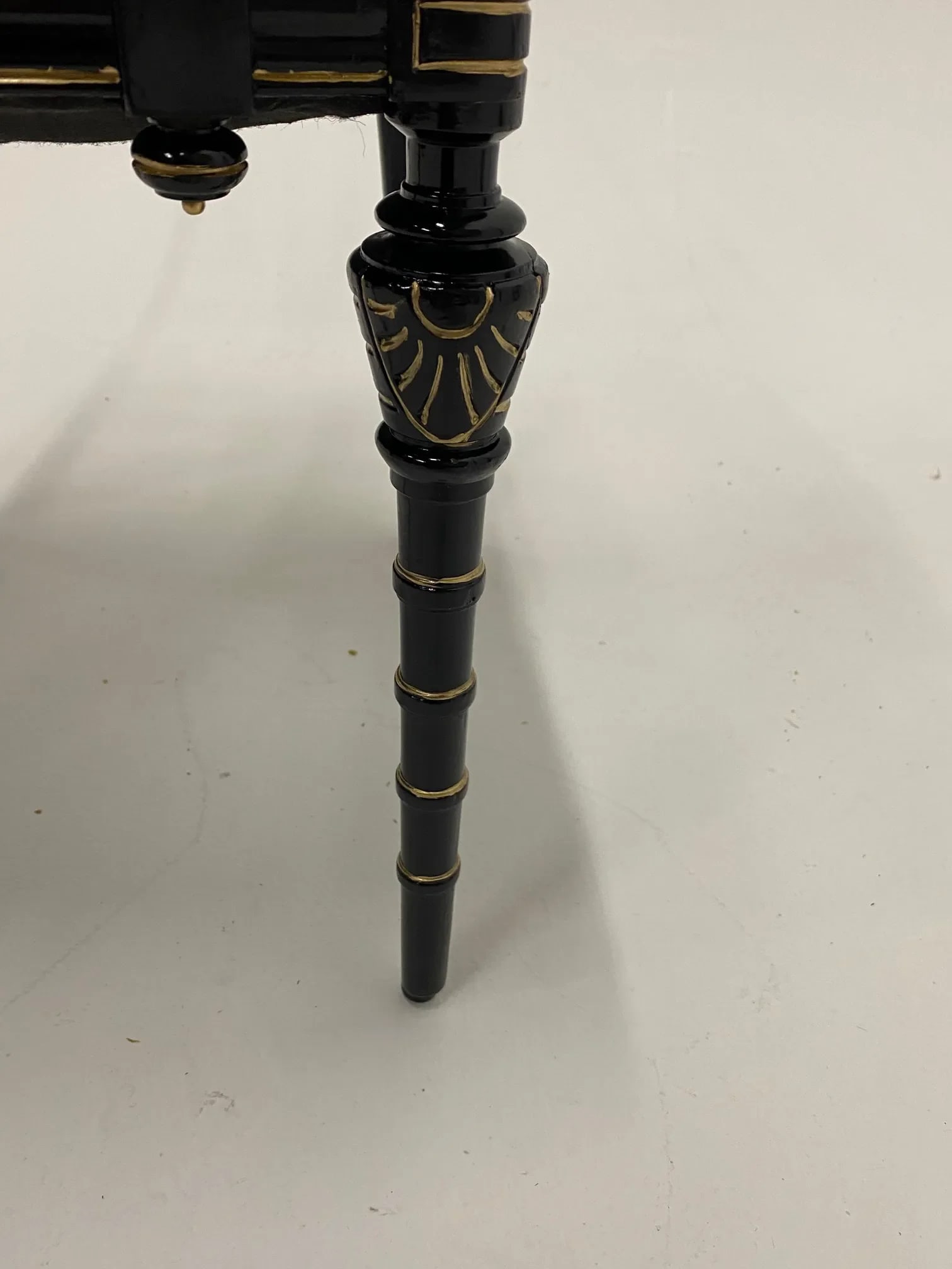 Strikingly Decorative Victorian Aesthetic Movement Gilt & Ebonized Chair - 10