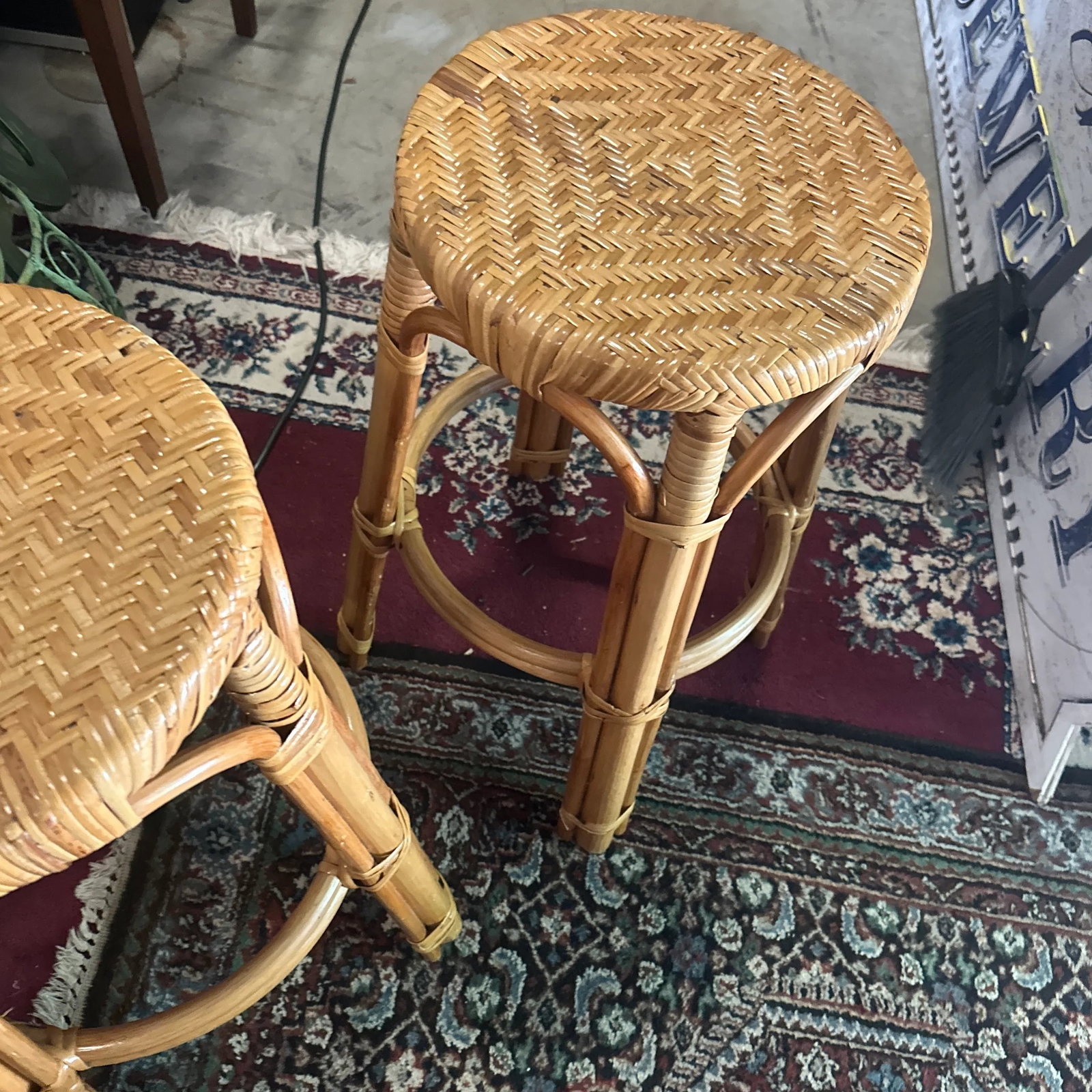 1970s Pair of Boho Woven Wicker Counter Stools - 5