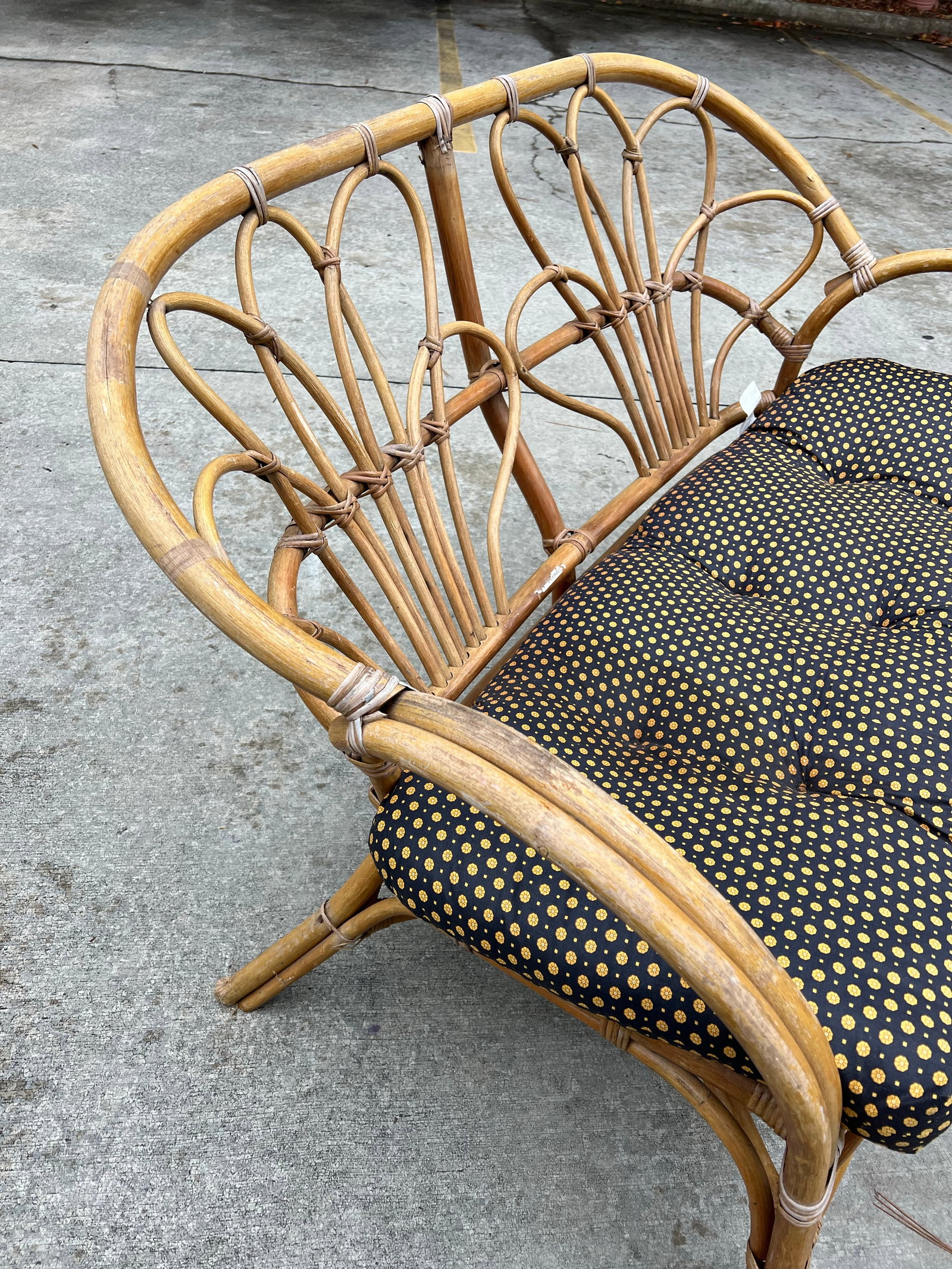 1970s Albini Style Bamboo Settee With Polka Dot Cushion - 2