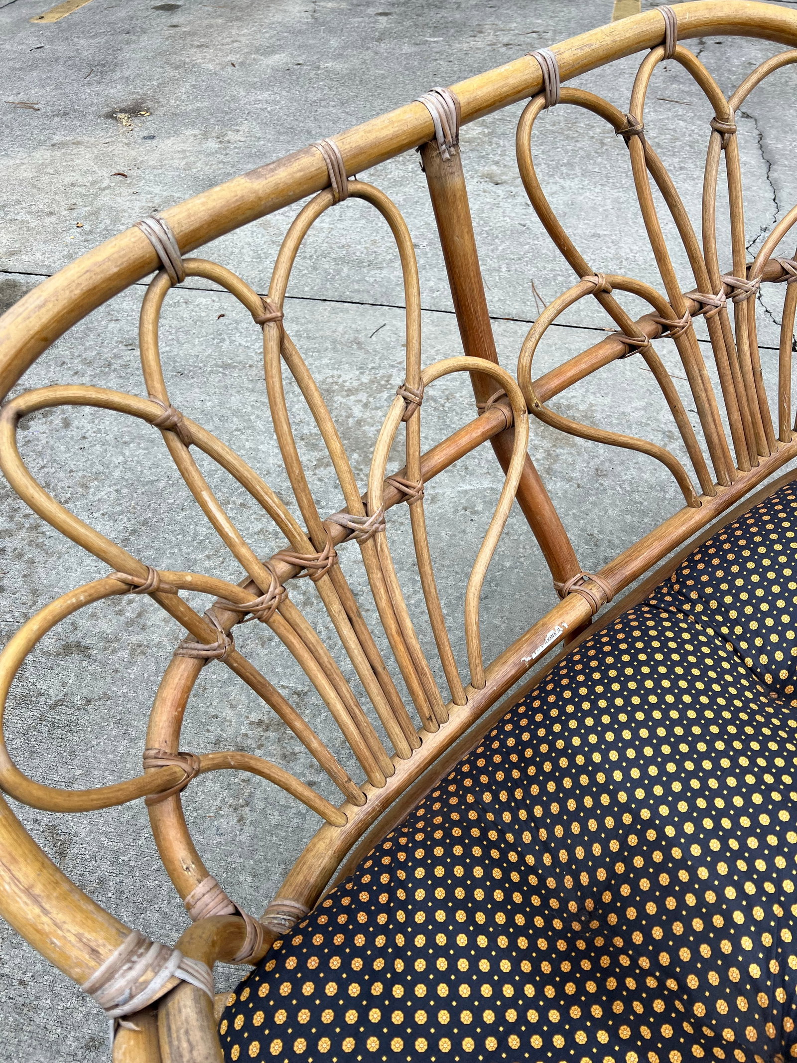 1970s Albini Style Bamboo Settee With Polka Dot Cushion - 3