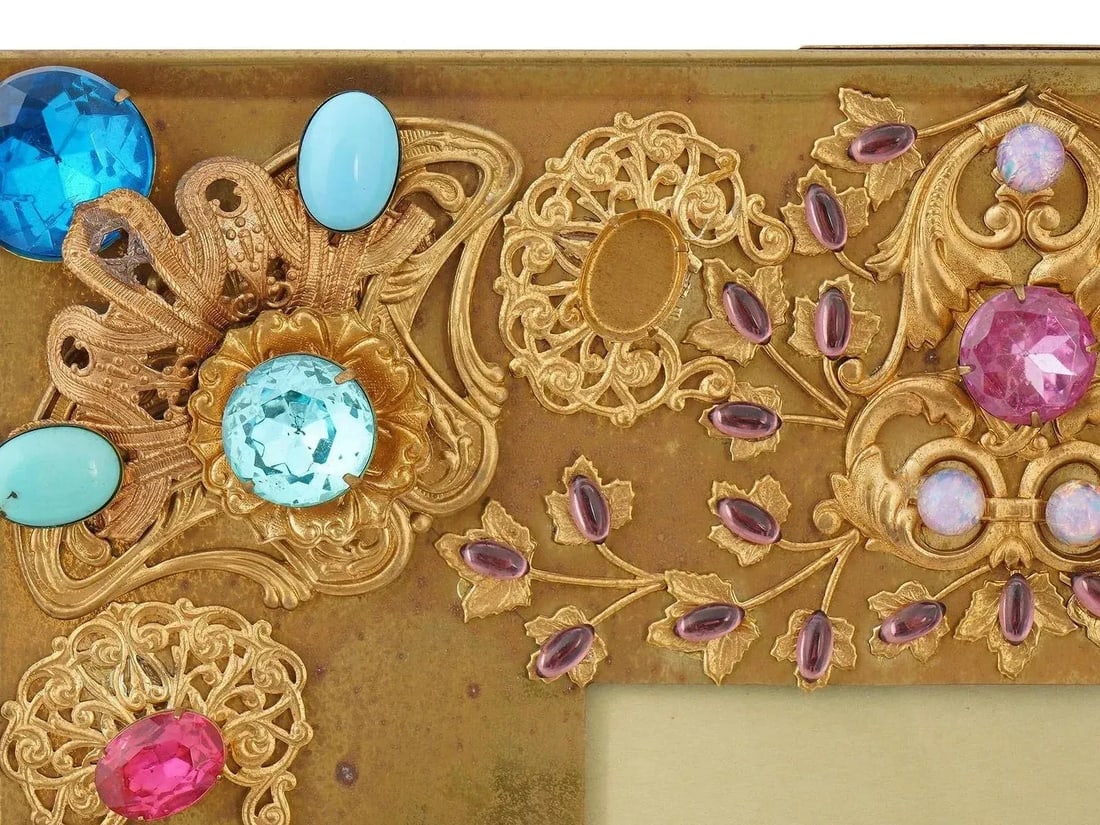 Early 20th Century Relief Design Gilded Brass Picture Frame, Marked - 6