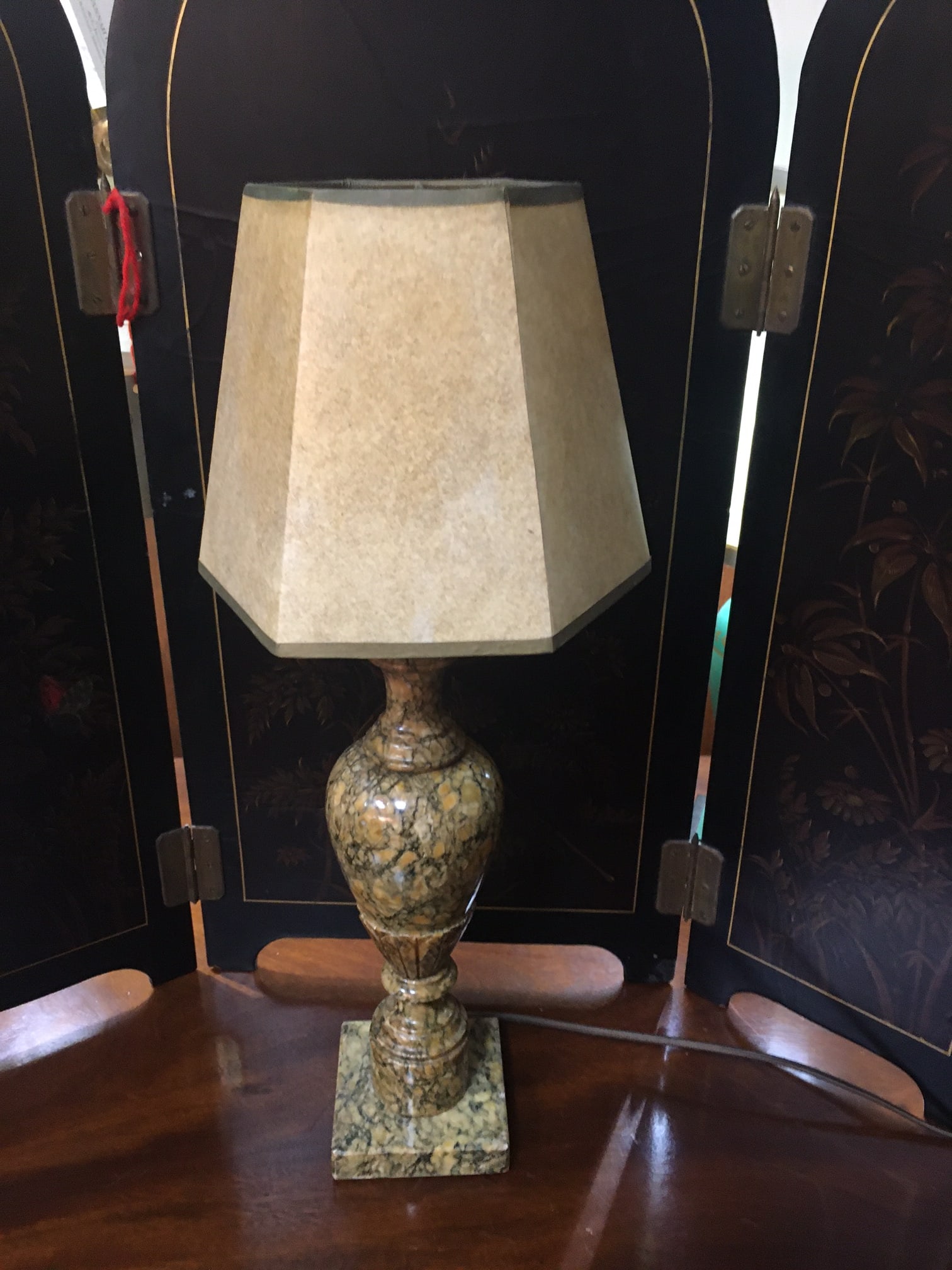 Antique Italian Polished Pink and Black Marble Petite Table Lamp Pair - 5
