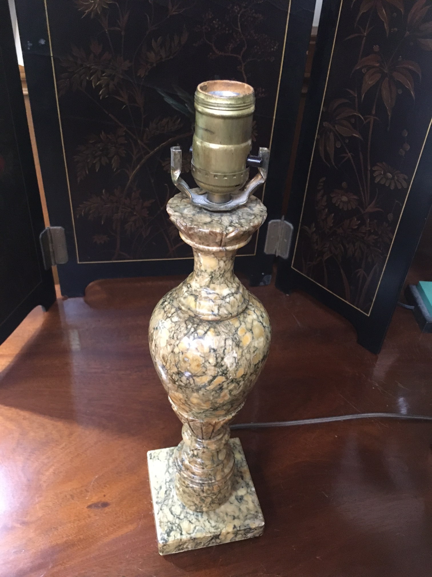Antique Italian Polished Pink and Black Marble Petite Table Lamp Pair - 6