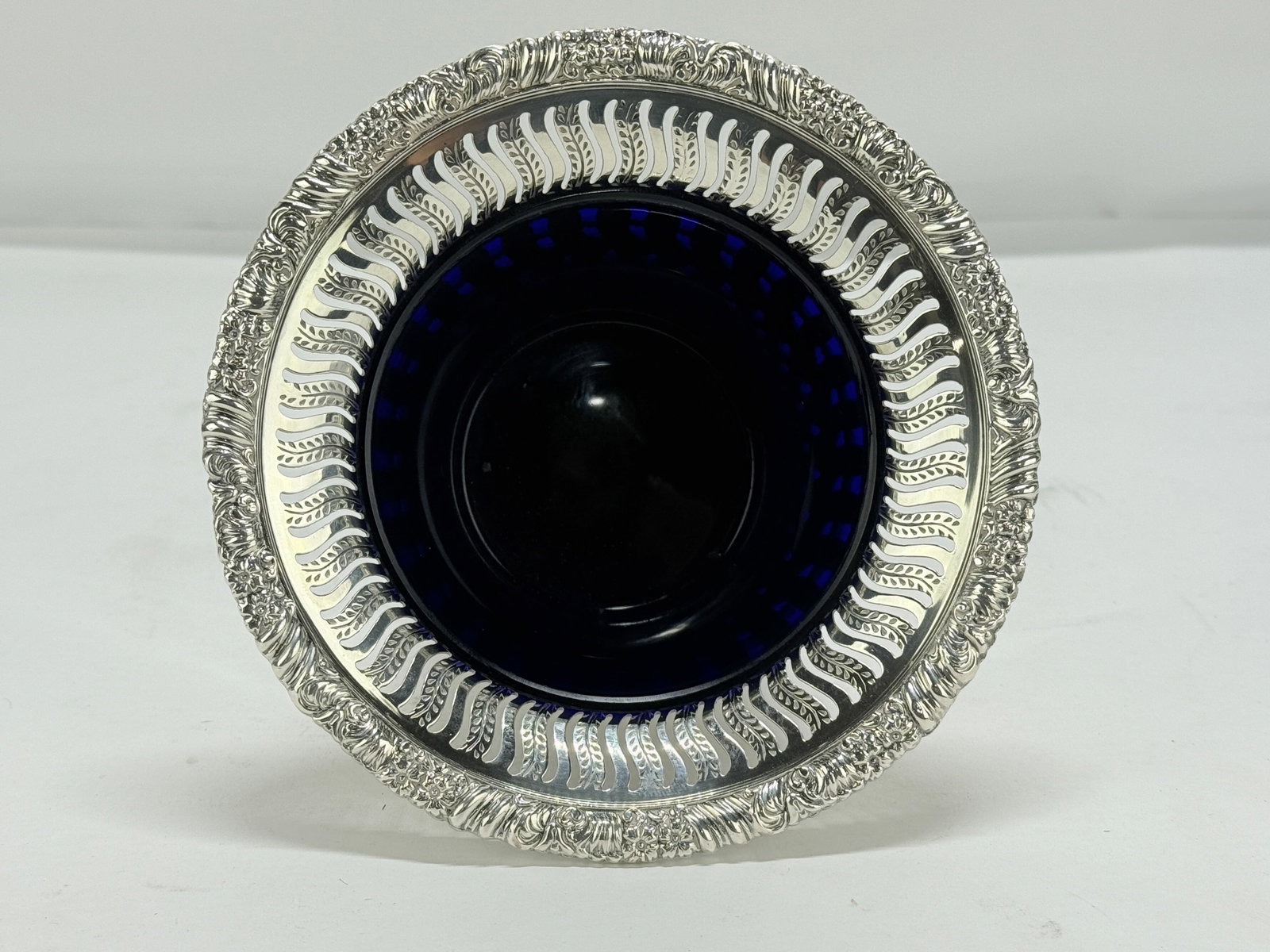 Mid 20th Century English Barker Ellis Silverplate Openwork & Cobalt Glass Lined Vessel - 3