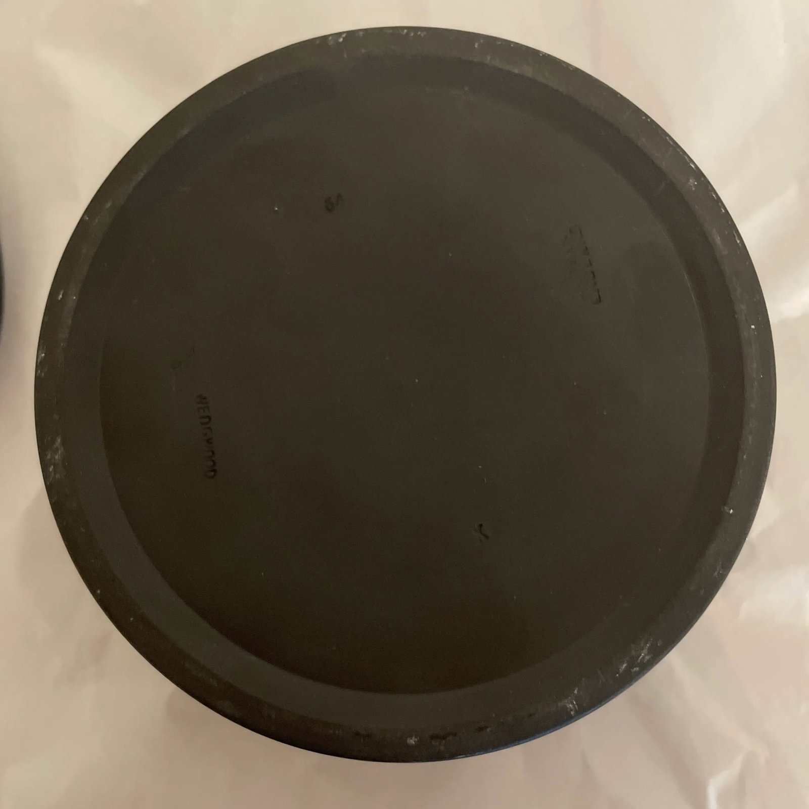 Antique Black Round Lidded Wedgwood Box - 10