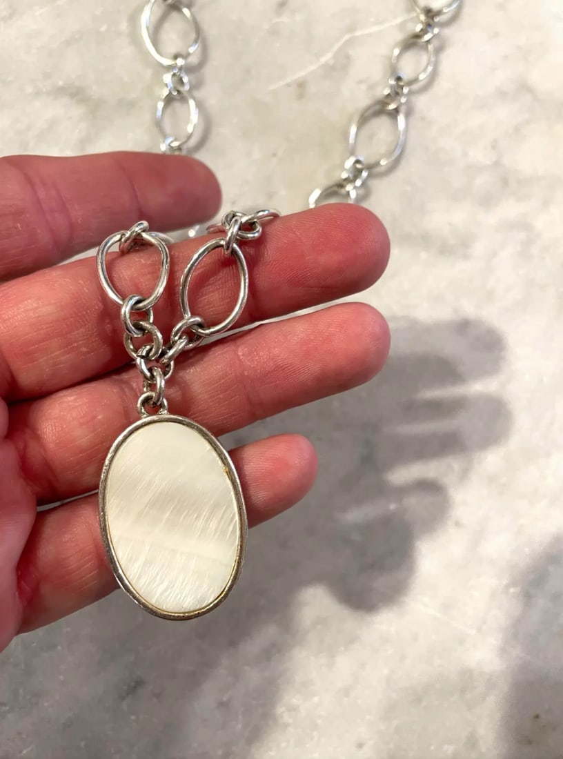 Vintage Sterling Silver Chain Link Necklace With Mother of Pearl Pendant - 2