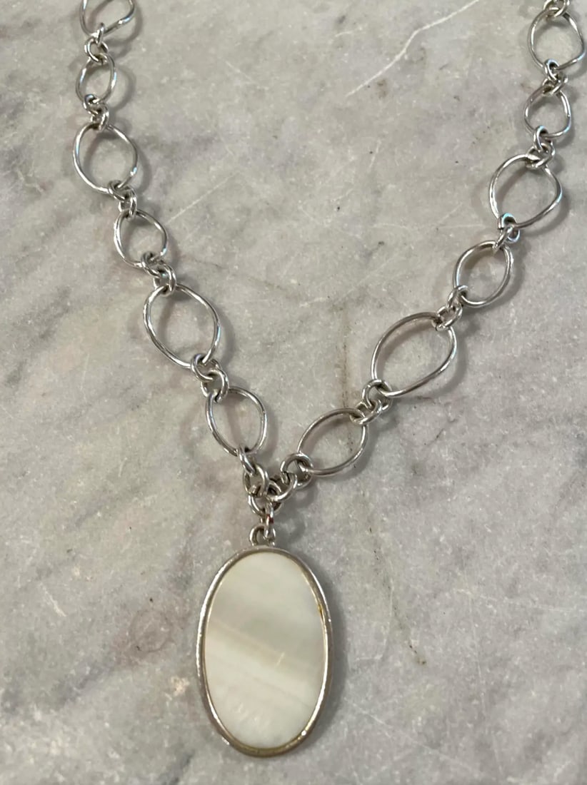 Vintage Sterling Silver Chain Link Necklace With Mother of Pearl Pendant - 3