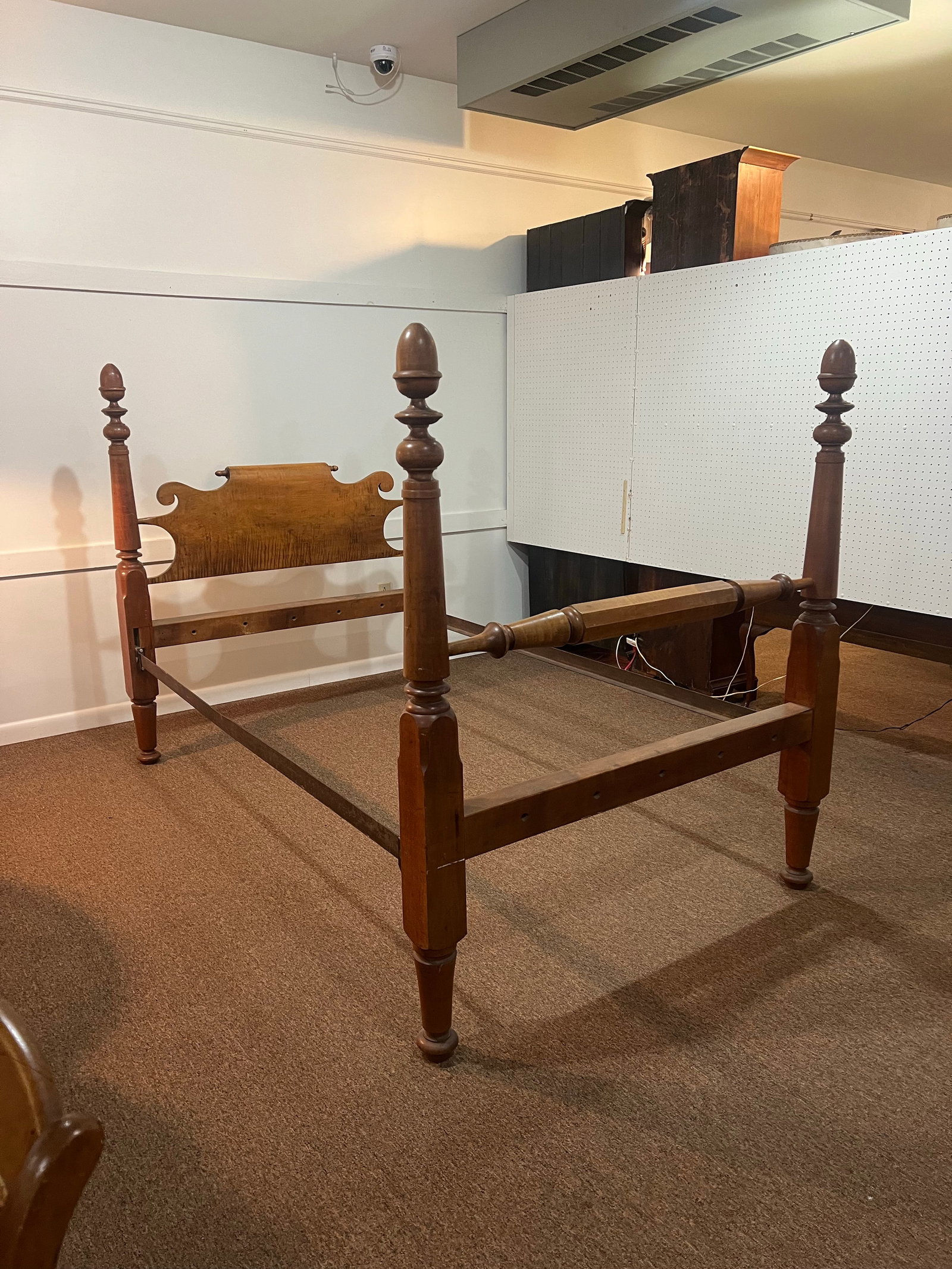Tiger Maple Colonial Virginia Acorn Full Bed Frame 1800's - 3