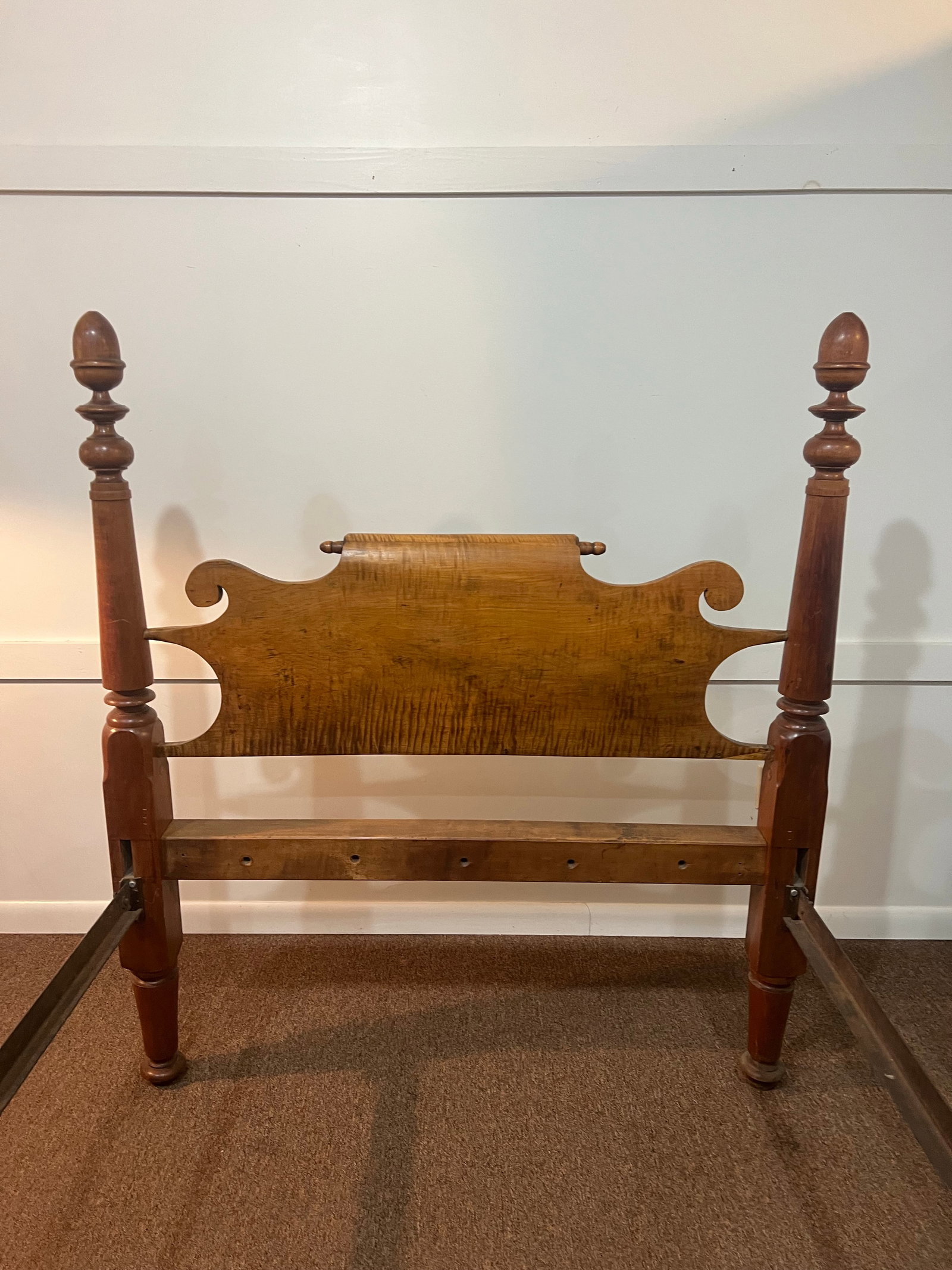 Tiger Maple Colonial Virginia Acorn Full Bed Frame 1800's - 8