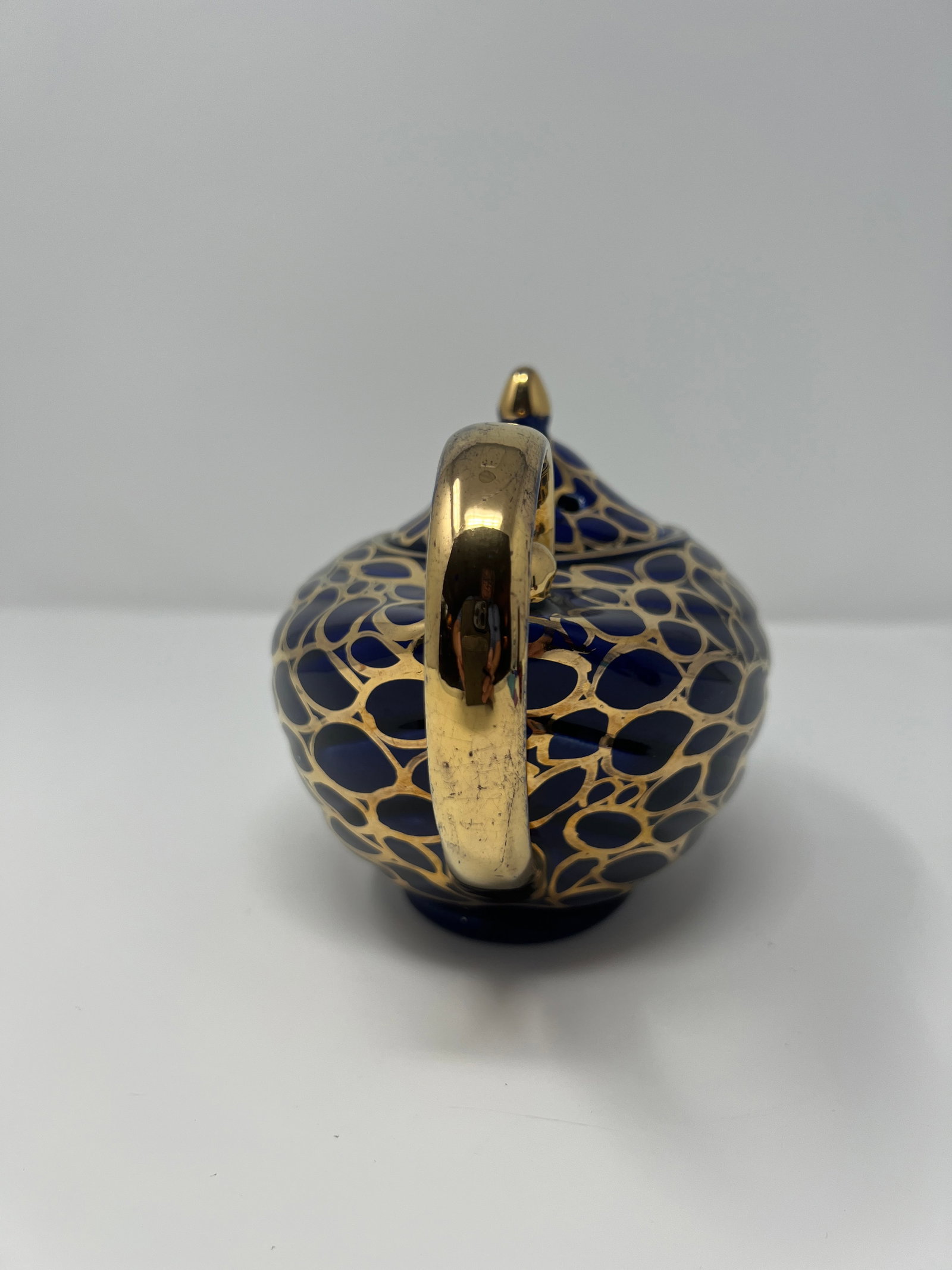 Vintage English "Aladdin" Cobalt Blue & Gilt Teapot, Mid-Century - 3