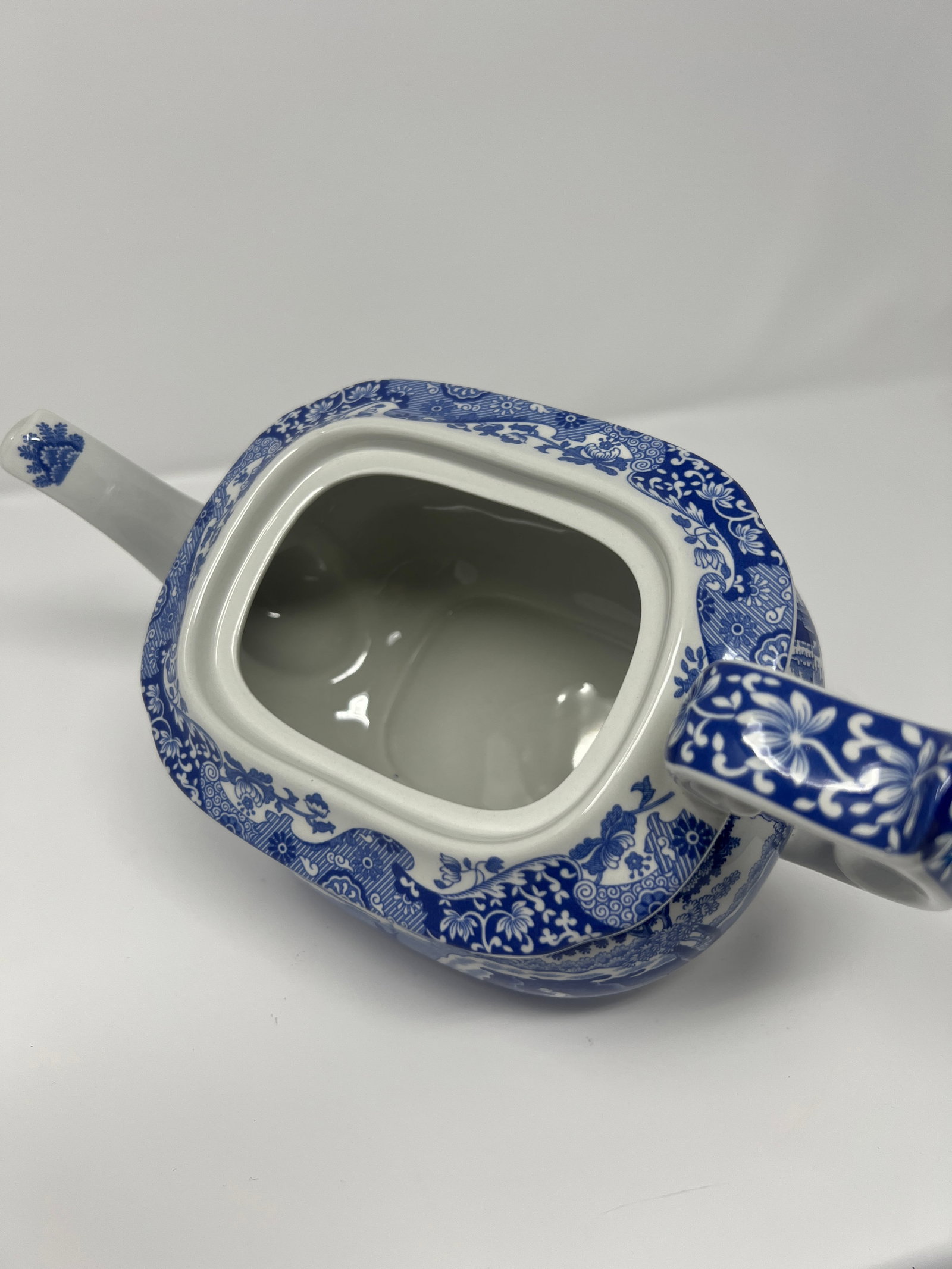Late 20th Century Spode "Italian" Blue & White Transferware Teapot - 4