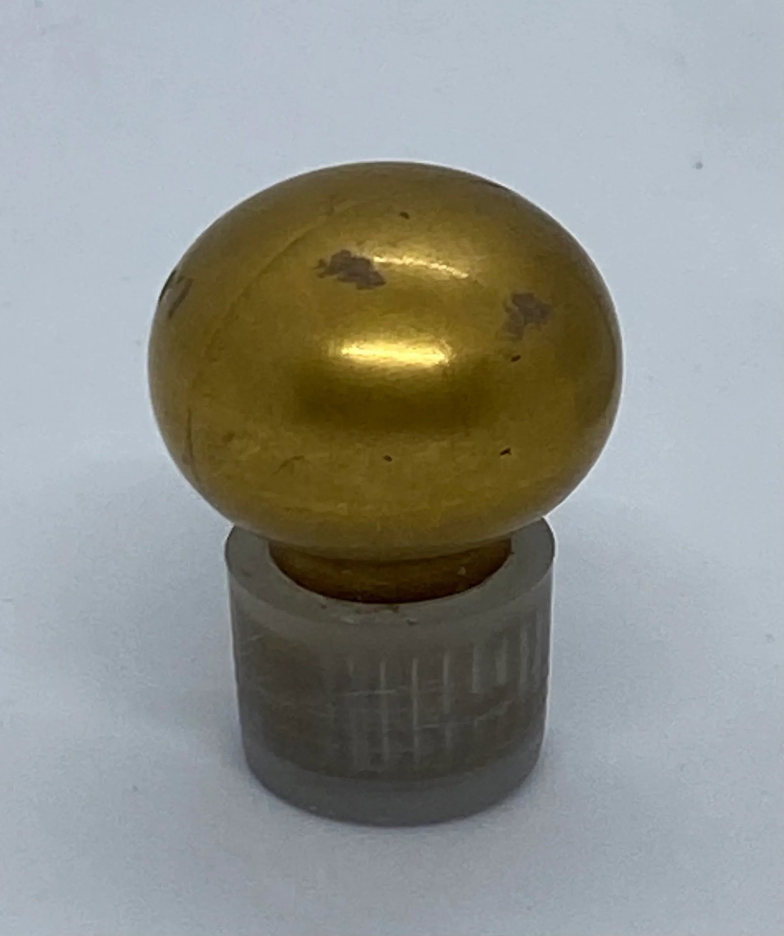 1920s French Houbigant Paris Faceted Glass Perfume Bottle With Glass Stopper - 6