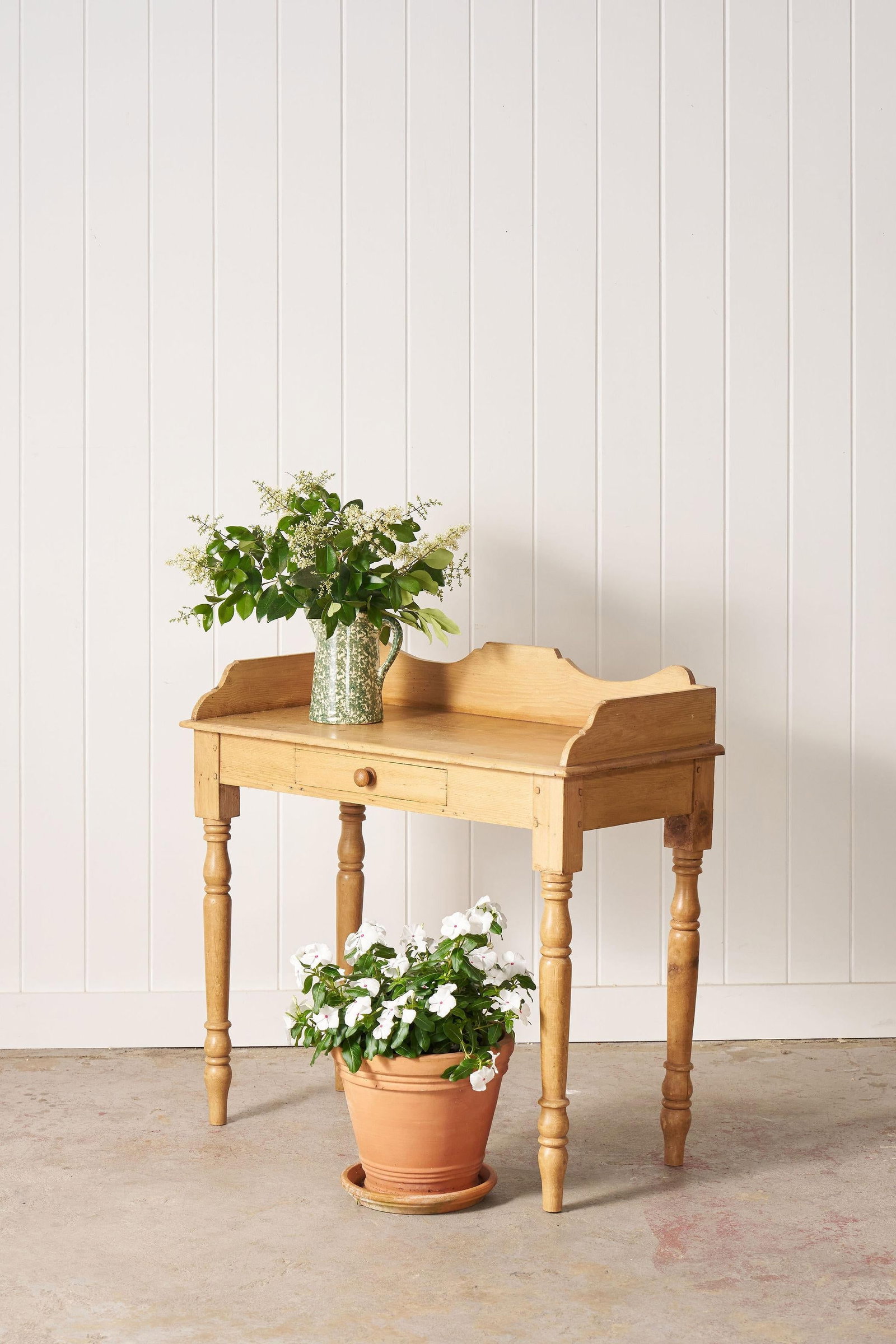 19th Century English Pine Wash Stand / Desk - 3