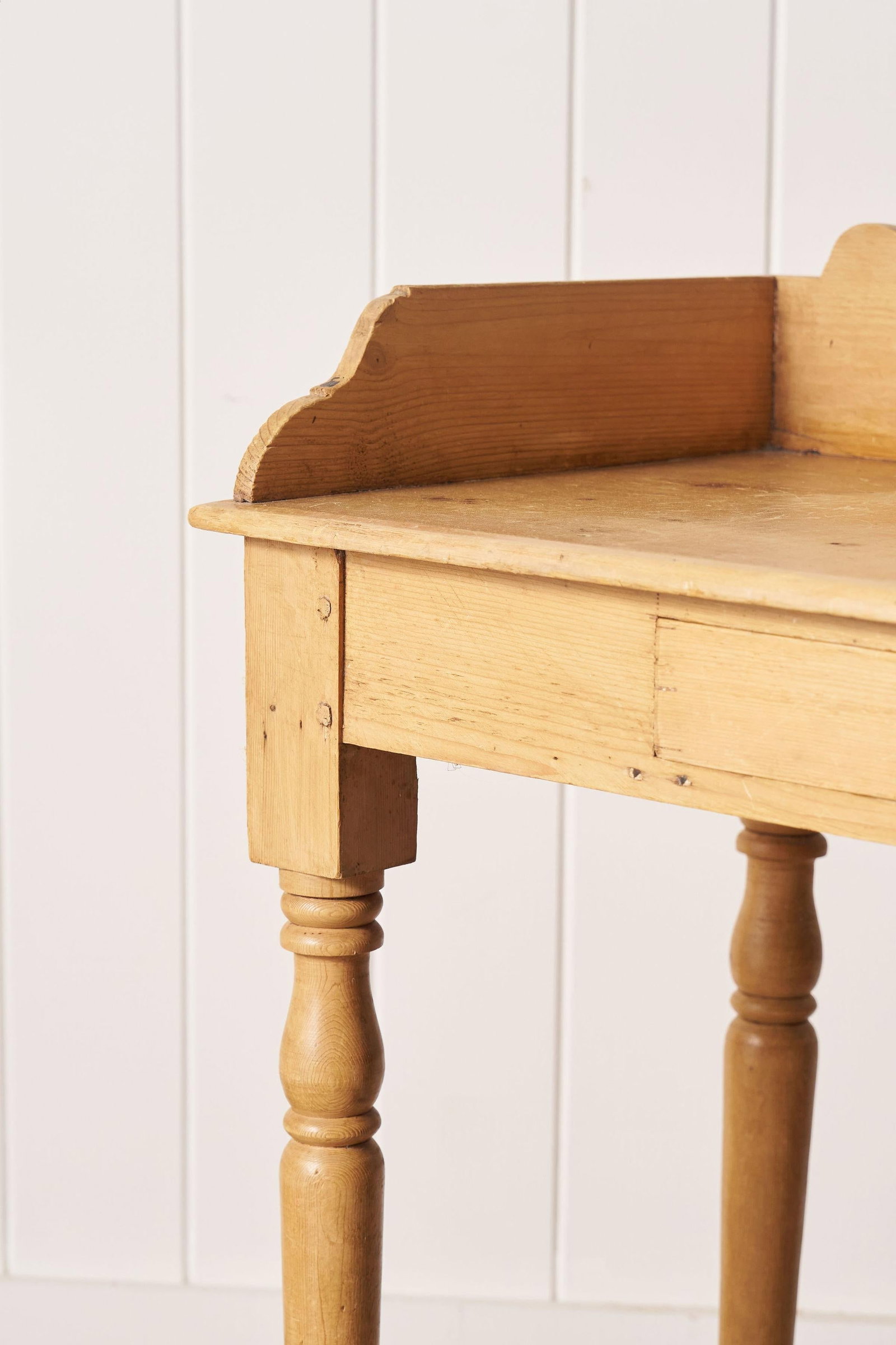 19th Century English Pine Wash Stand / Desk - 7