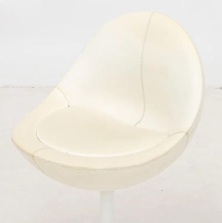 Borje Johanson "Venus" Swivel Chair, 1960s - 4