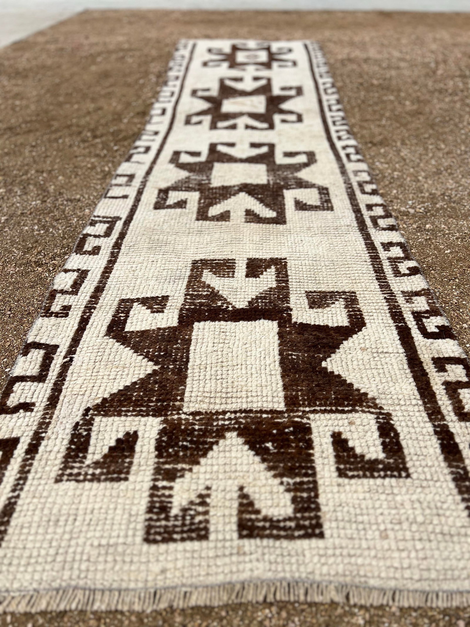 1940s Vintage Kurdish Tribal Wool Runner Rug - 2