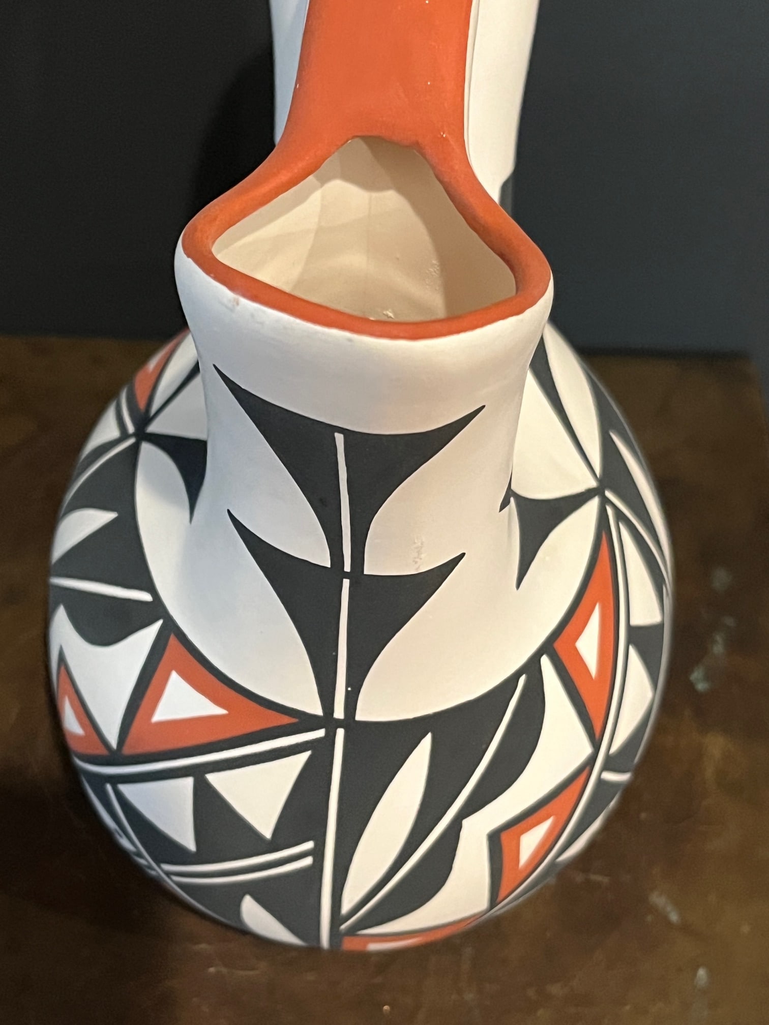 Late 20th Century Acoma Pueblo Fine Art Wedding Vase - Hand-Painted Polychrome Pottery 8"x 6" - 8