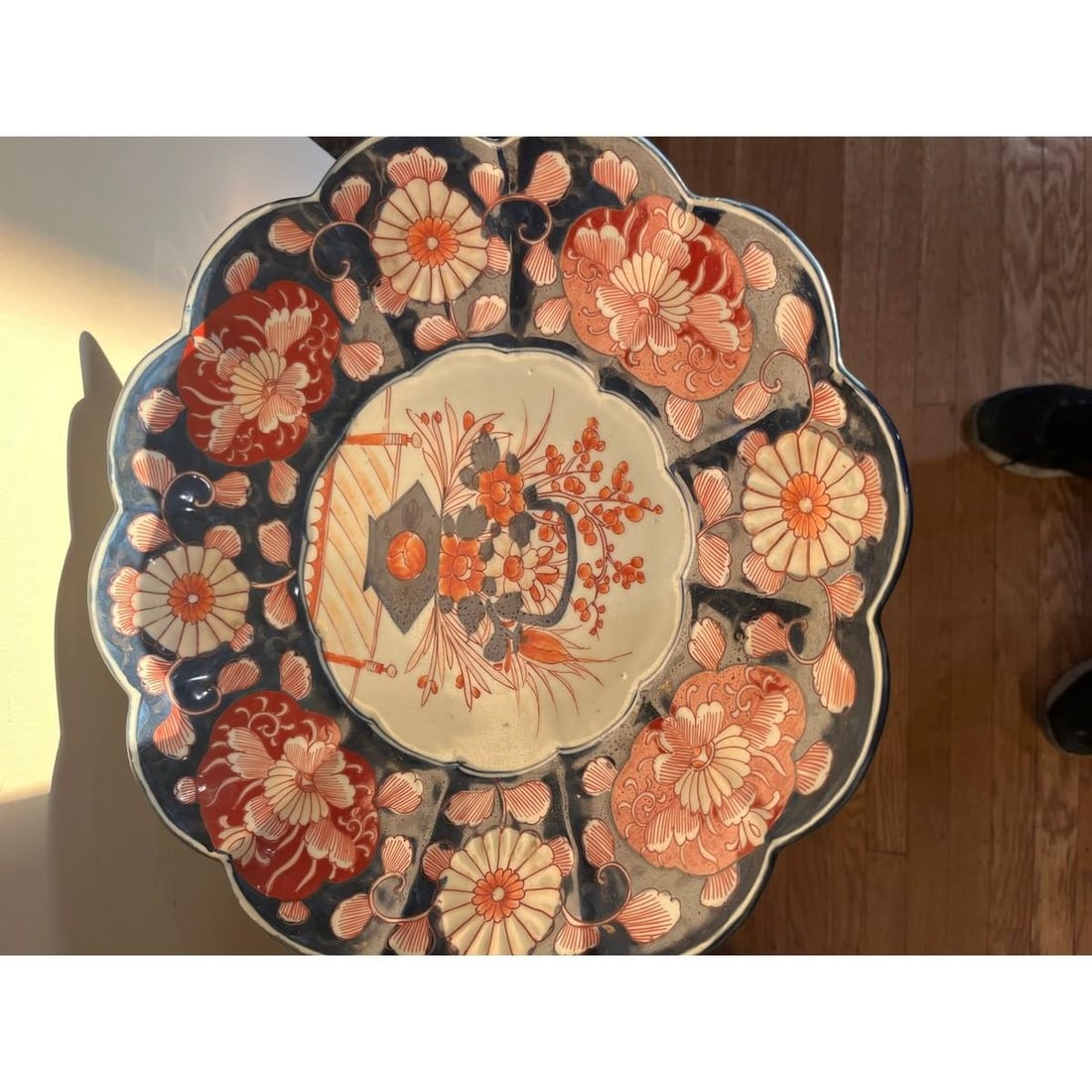 Large 14" Antique Japanese Imari Charger Meiji Period Scalloped Porcelain Plate - 5
