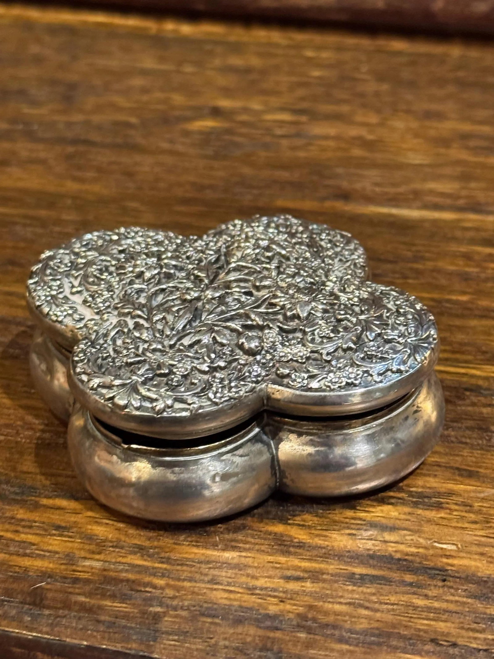 Antique Sterling Silver Floral Repousse Box - 5