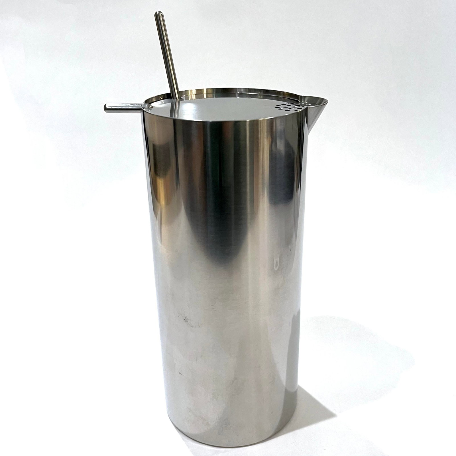 Late 20th Century Stelton Cylinda Martini Mixer With Stirrer Spoon by Arne Jacobsen - 2