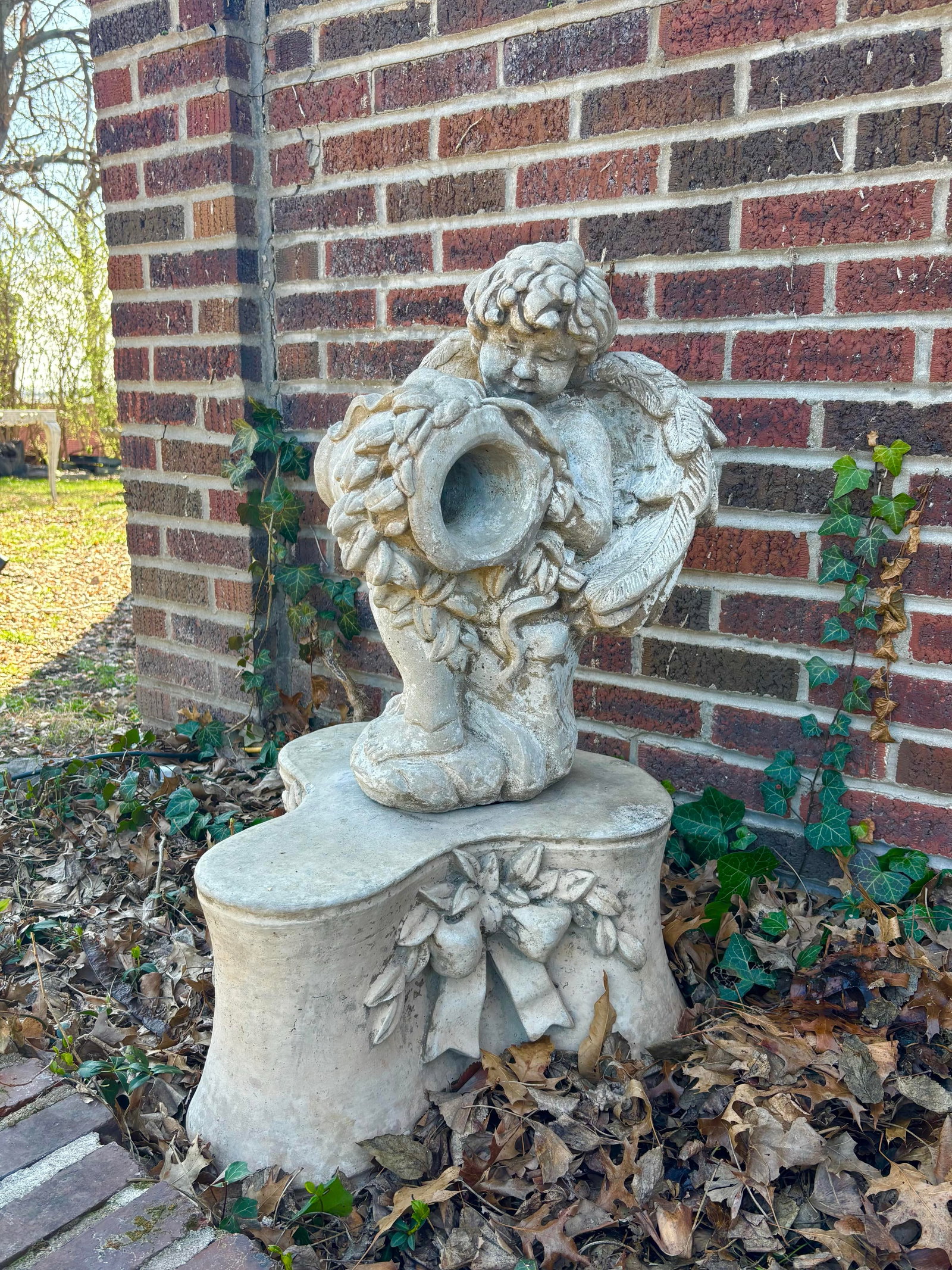 Late 20th Century Cast Stone Garden Fountain Statue Pedestal - Romantic European Garden Accent With - 10