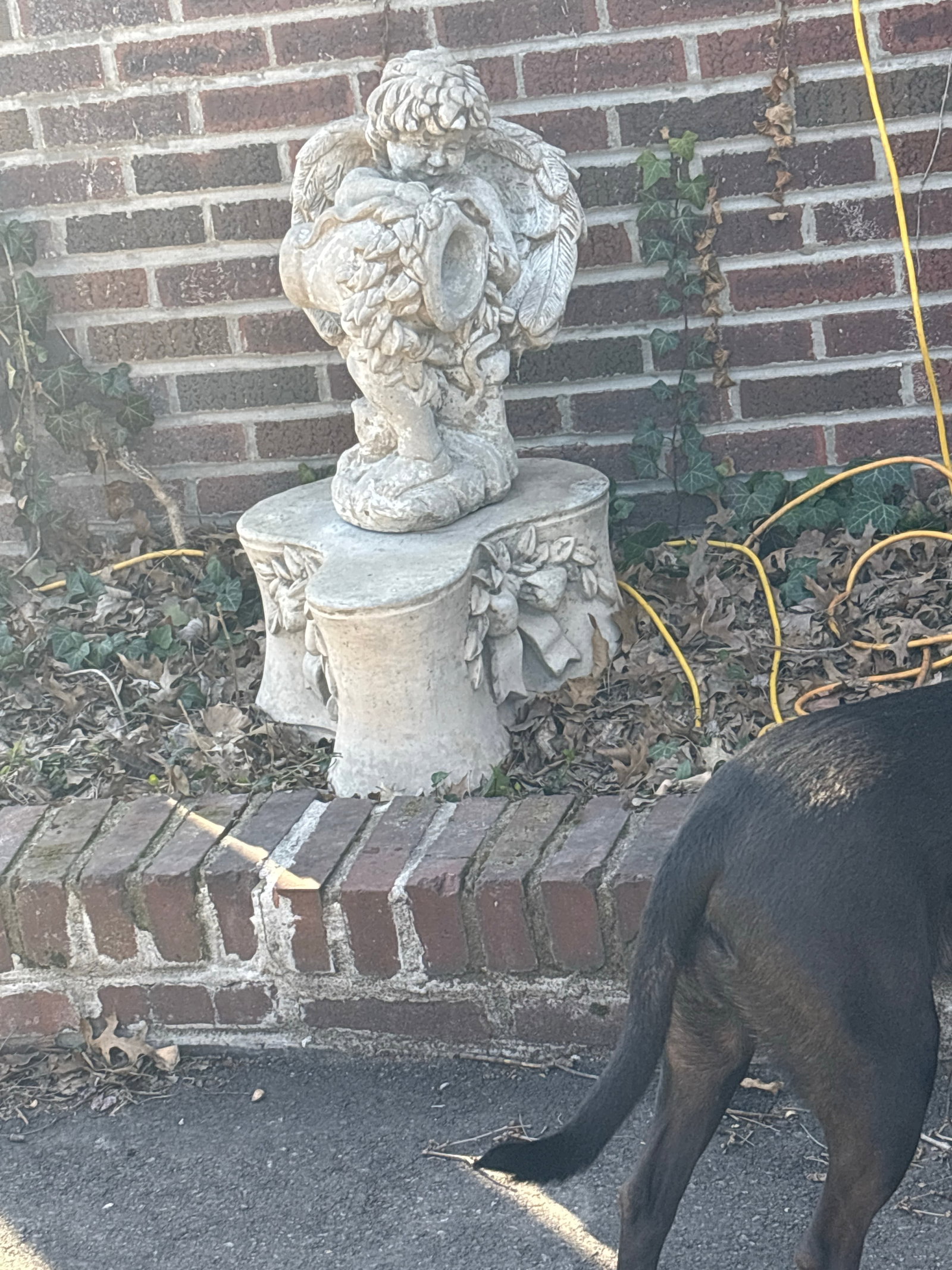 Late 20th Century Cast Stone Garden Fountain Statue Pedestal - Romantic European Garden Accent With - 9