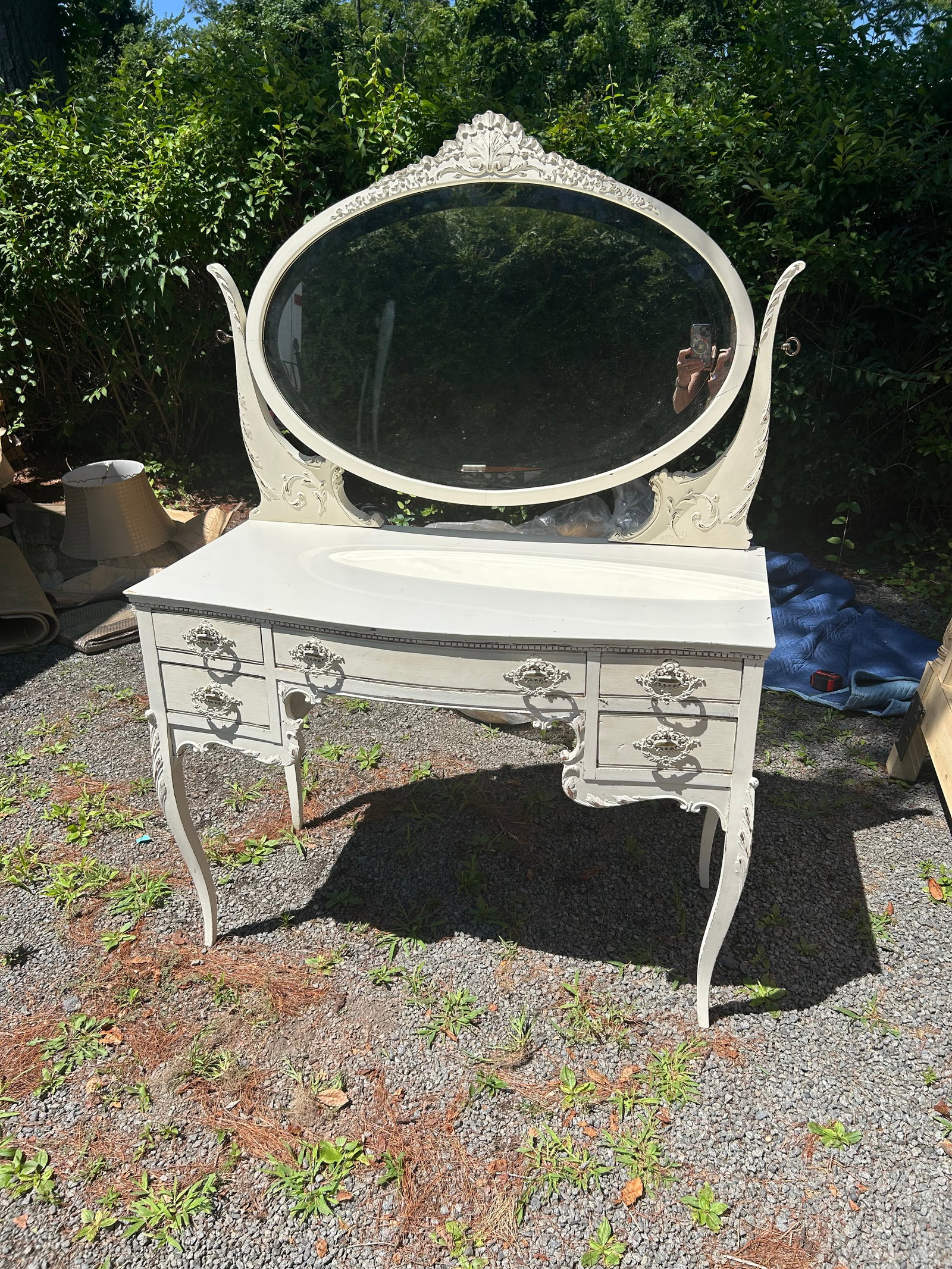 Charming White Painted Wood Vanity With Oval Mirror - 16