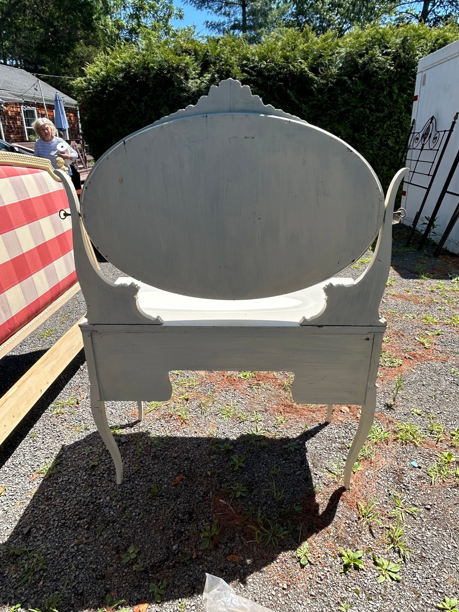 Charming White Painted Wood Vanity With Oval Mirror - 17