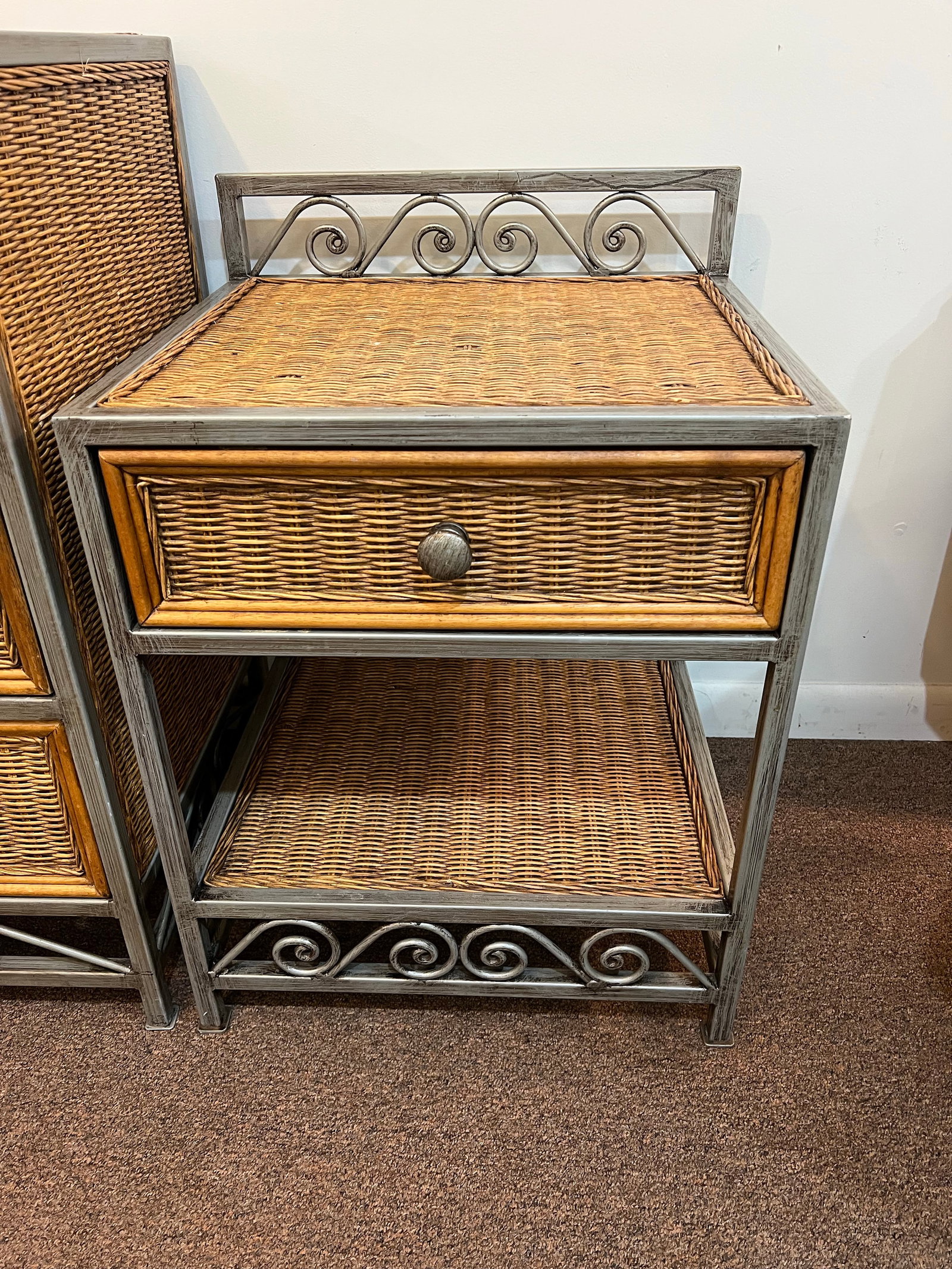 1990s Wicker Rattan Metal Frame Dresser and Night Stand Coastal, 2 Pieces - 5