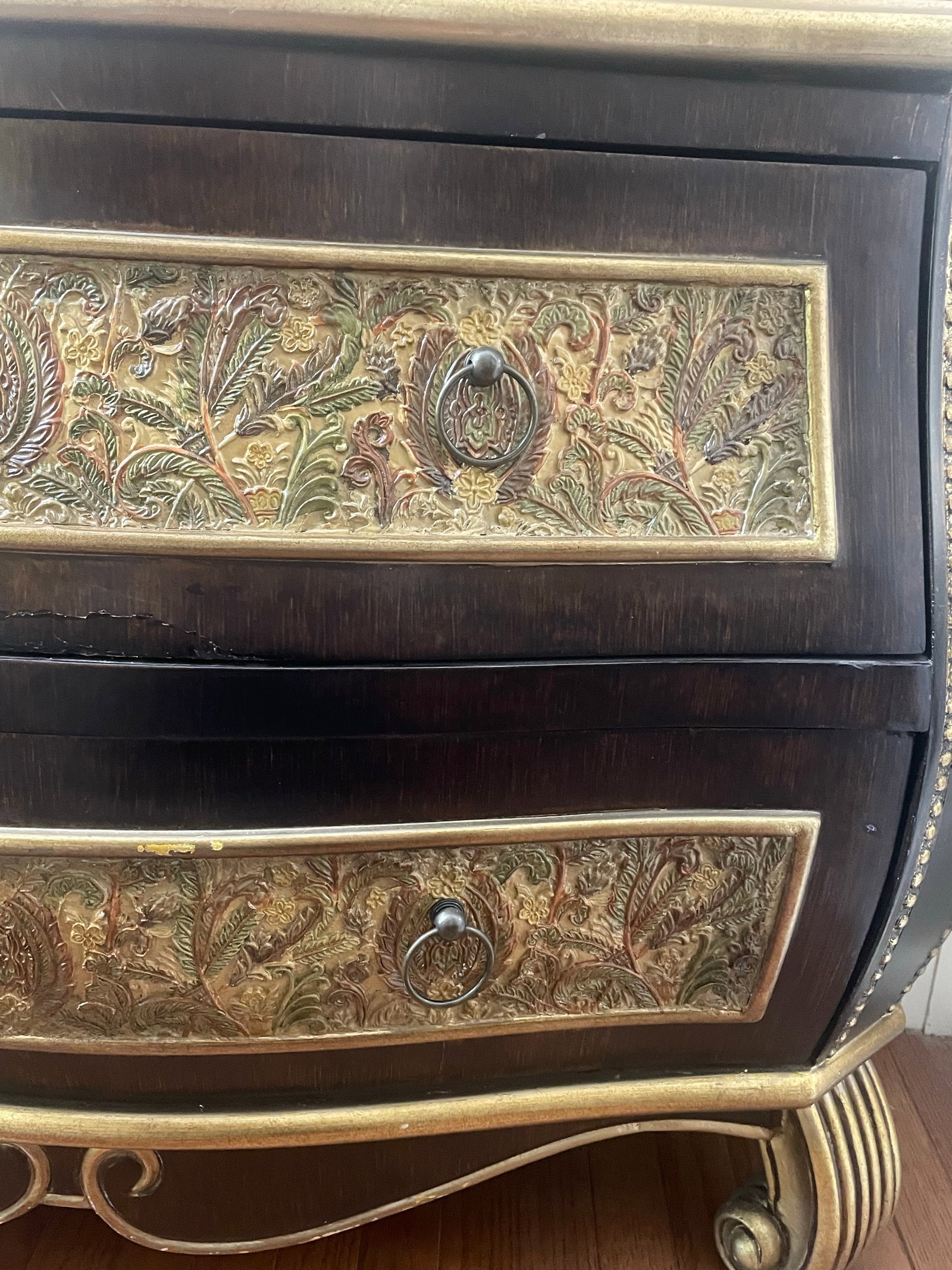 Late 20th Century Bombe Chest With Embossed Floral Panels, Gold Detail - Hollywood Regency Style - 7