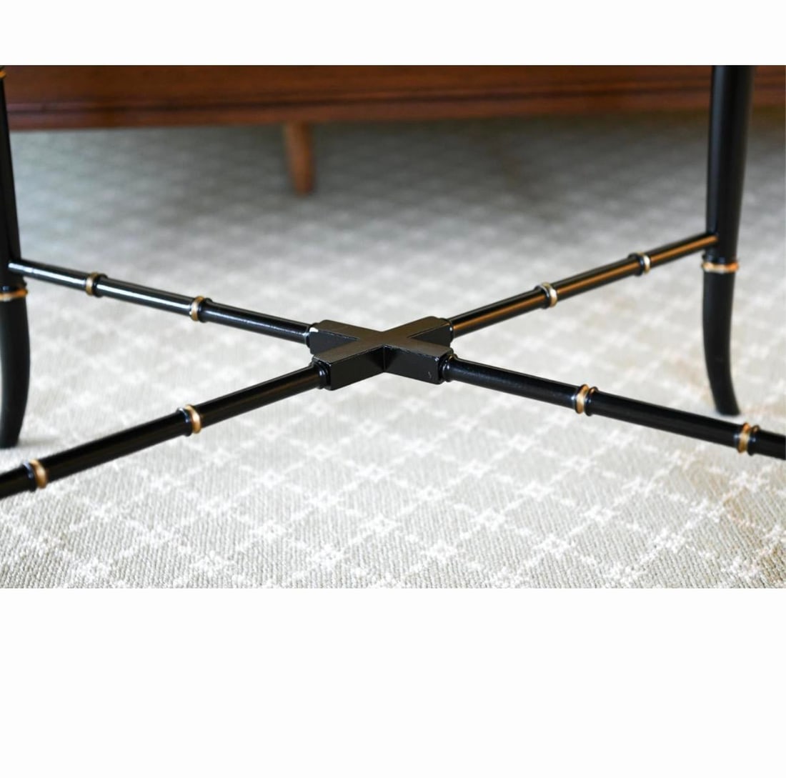 Vintage Chinoiserie Lacquer Tray Table - 4