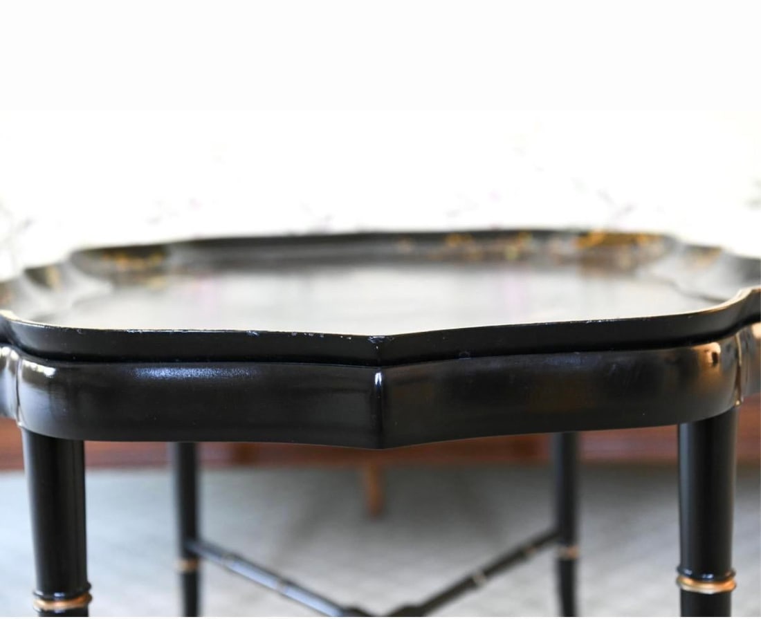 Vintage Chinoiserie Lacquer Tray Table - 9