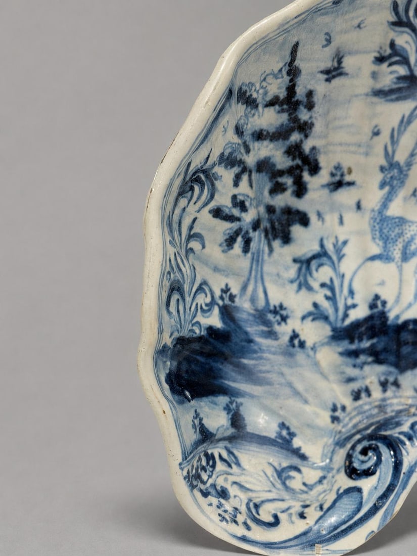 Spanish Tin-Glazed Shell-Form Basin Attr: Puente Del Arzobispo, Toledo 1790-1830 - 7