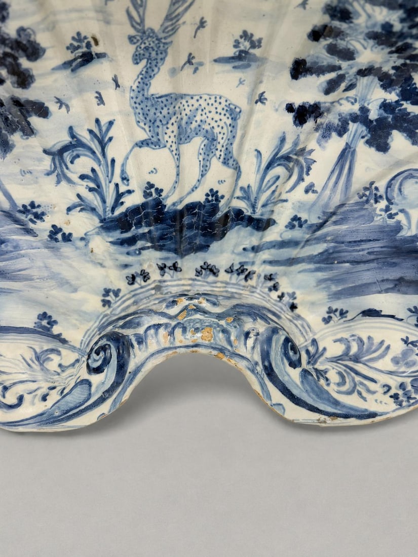 Spanish Tin-Glazed Shell-Form Basin Attr: Puente Del Arzobispo, Toledo 1790-1830 - 9