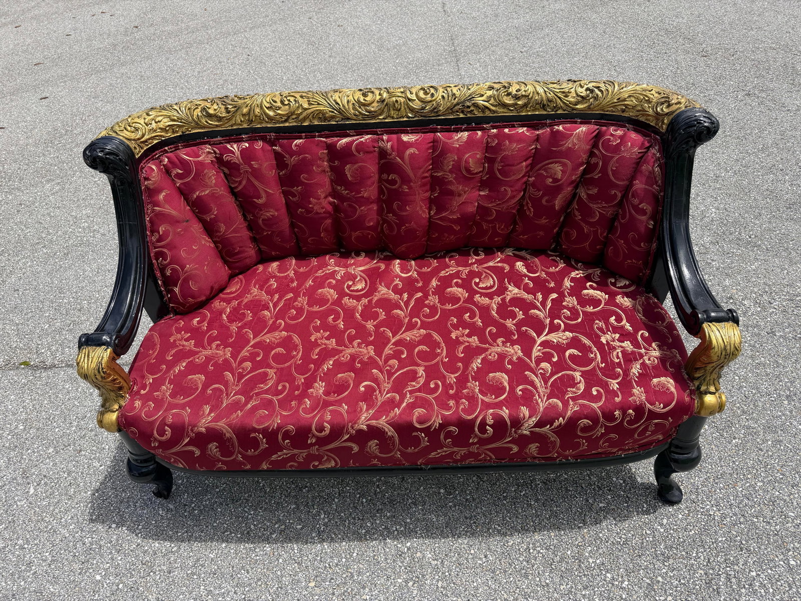 1930s Lovely Louis XVI Gold & Red Satin Walnut Victorian Sofa Settee - 3