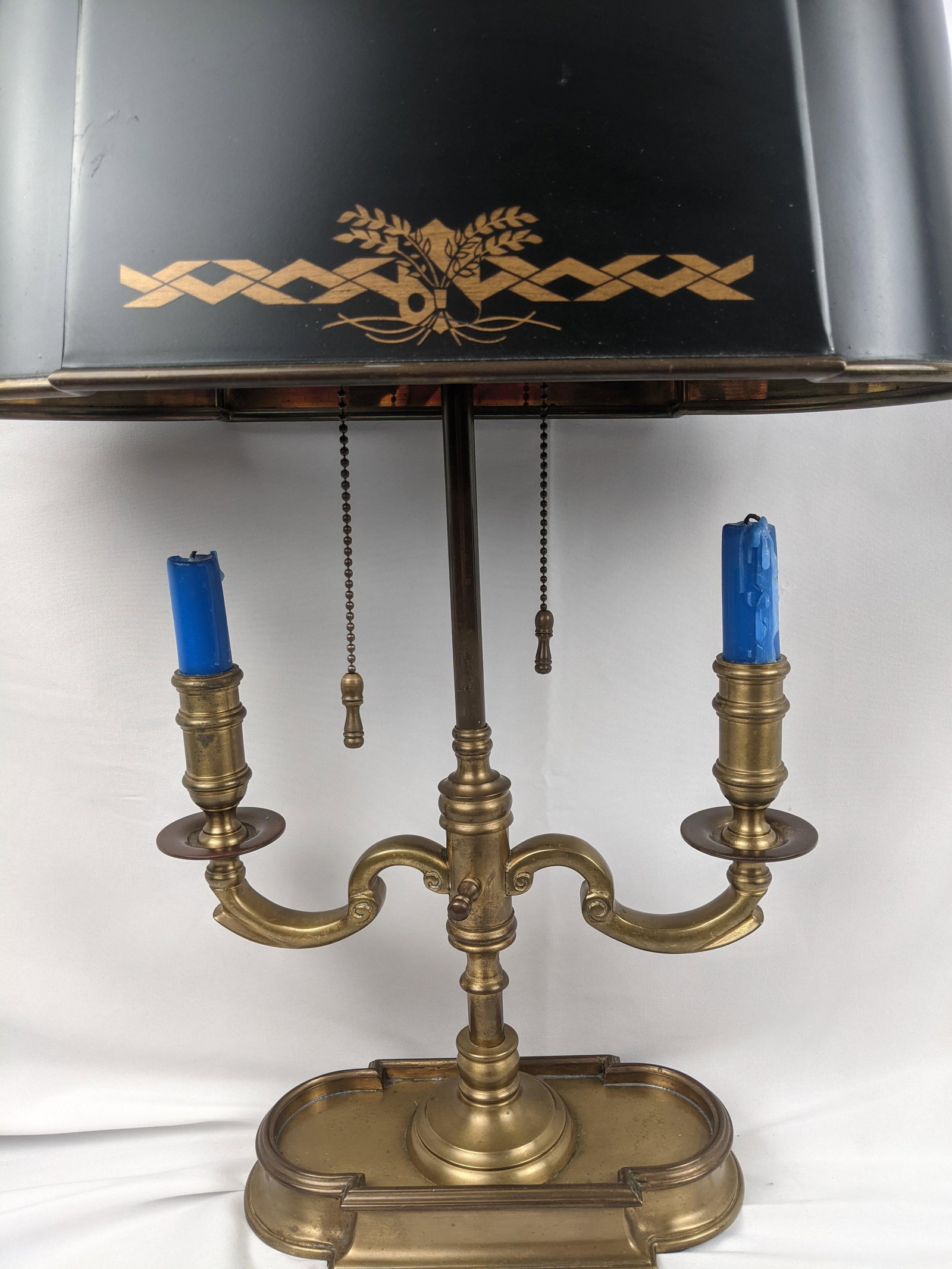 Wildwood Vintage Brass Bouillotte Style Two-Light Table Lamp With Black Tole Shade and Gilt Decorati - 7