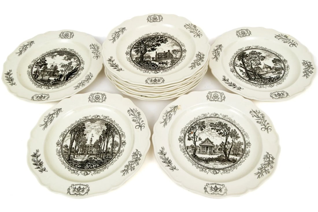 Mid 20th Century English Wedgwood Williamsburg Restoration Transferware Plates, Set of 12 - 11