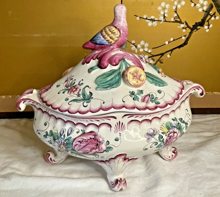 Vintage Handpainted French Old Strassbourg Style Faience Vegetable Tureen - 3