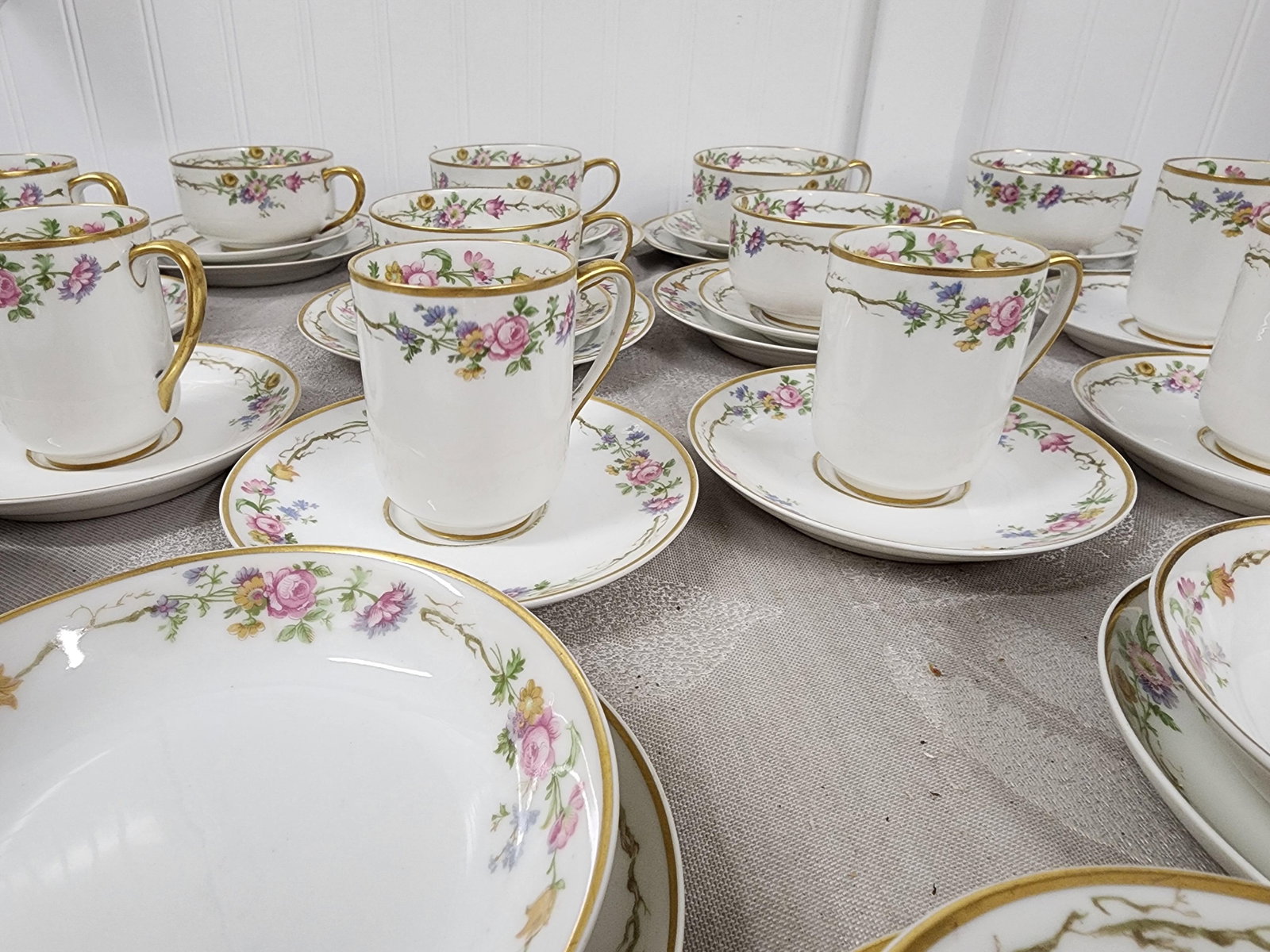 1950s Limoges Tea and Coffee Set. c.h. Field Haviland - 44 Pieces - 4