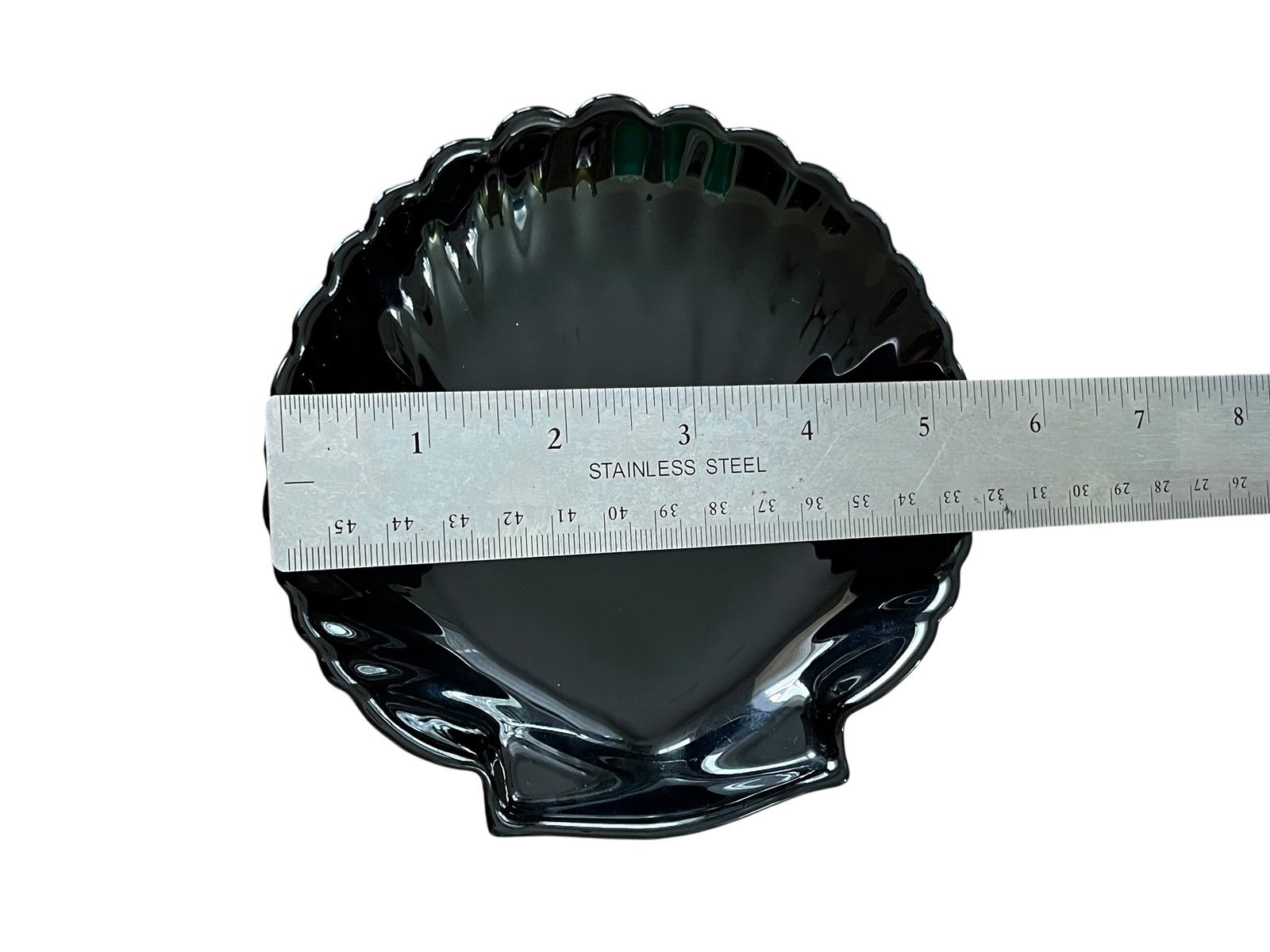 1960s Arcoroc France "Coquillage" Black Glass Shell Serving Set - 16 Pieces With Chip & Dip Platter - 10